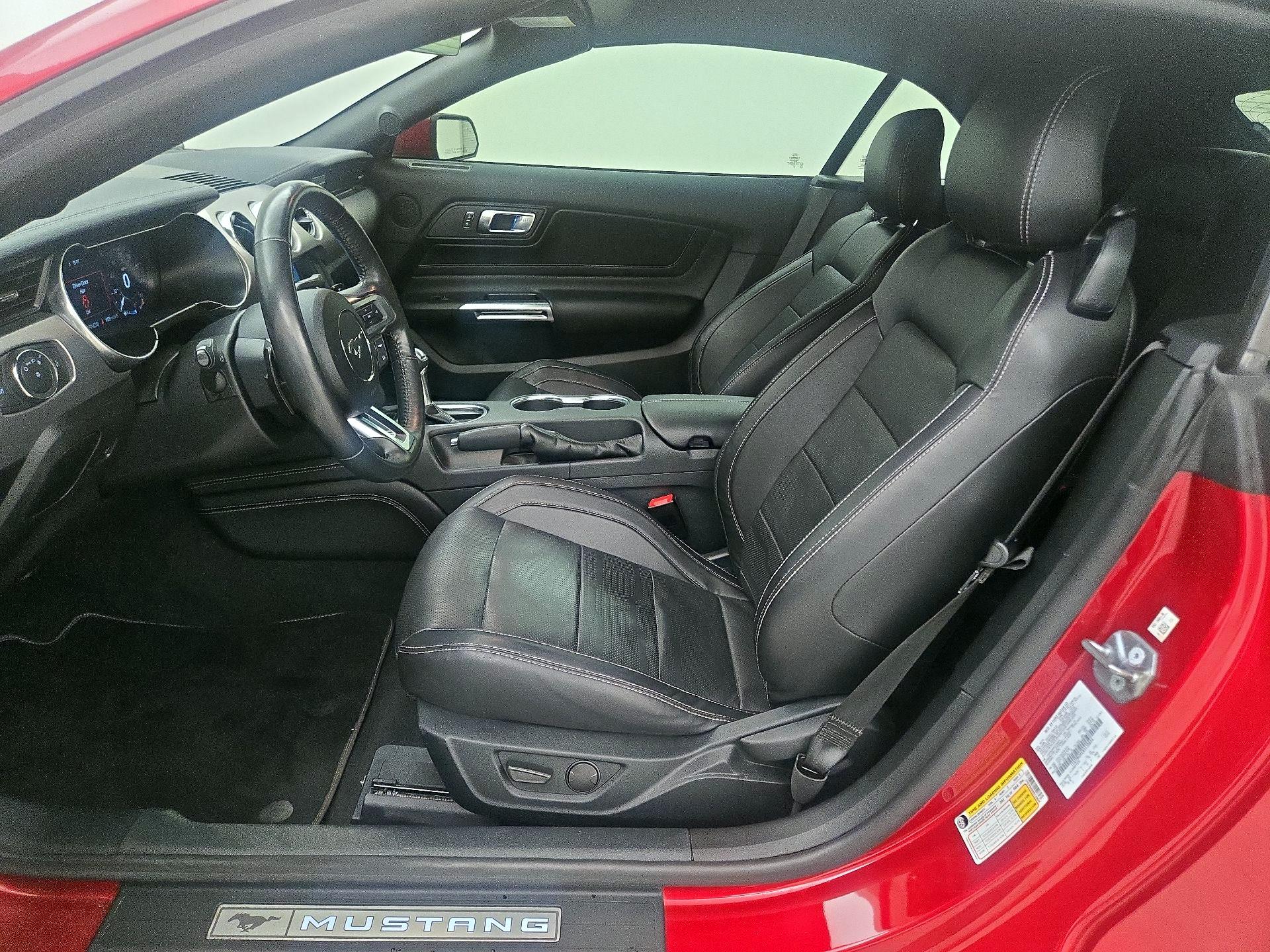Thumbnail: 2022 Ford Mustang - 11
