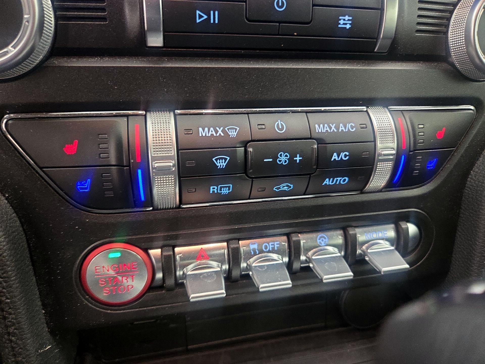 Thumbnail: 2022 Ford Mustang - 17