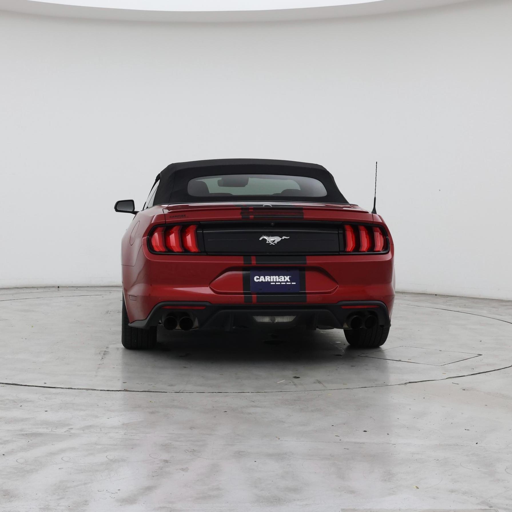 Thumbnail: 2022 Ford Mustang - 6