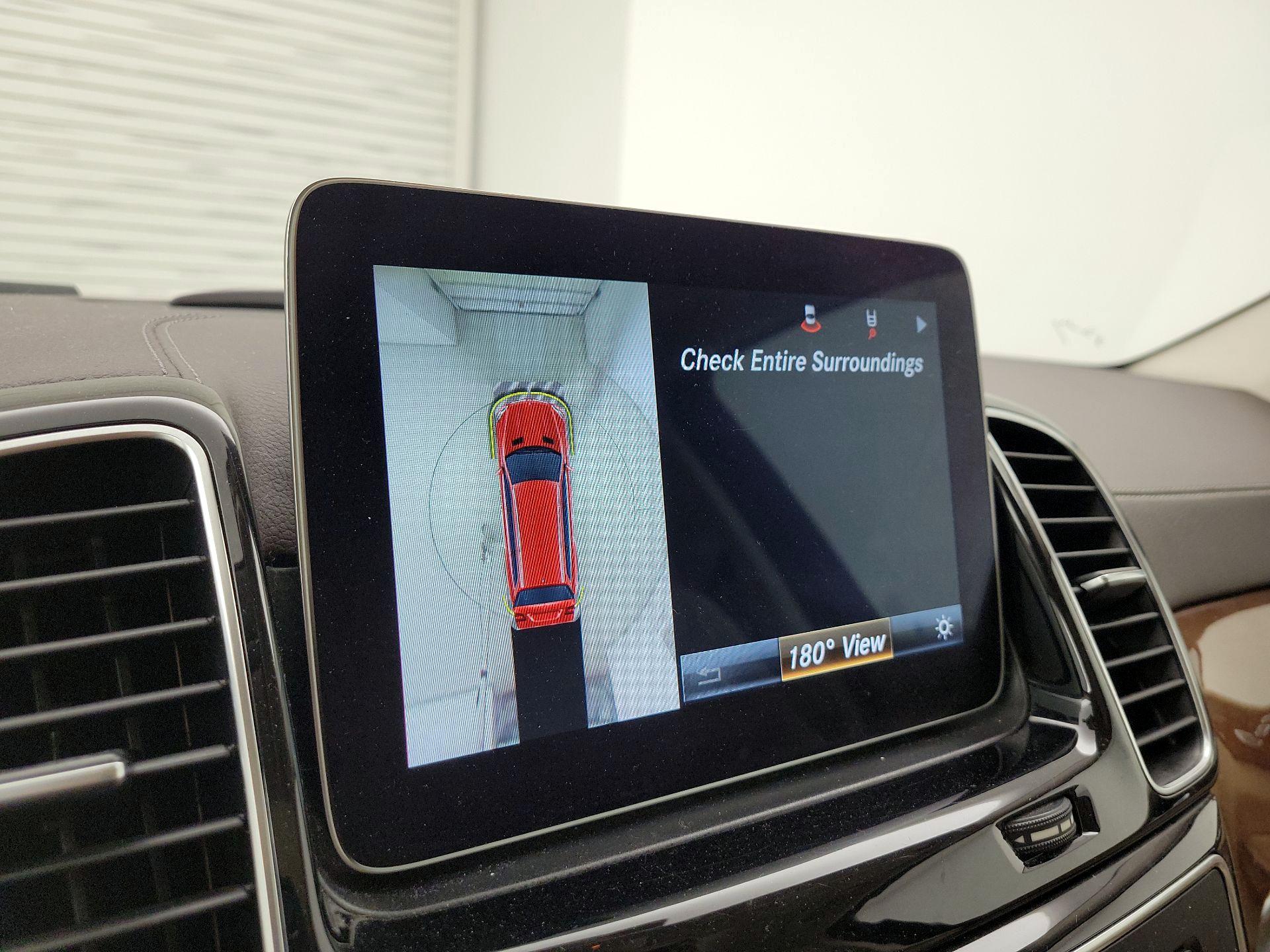 Thumbnail: 2018 Mercedes-Benz GLS - 15