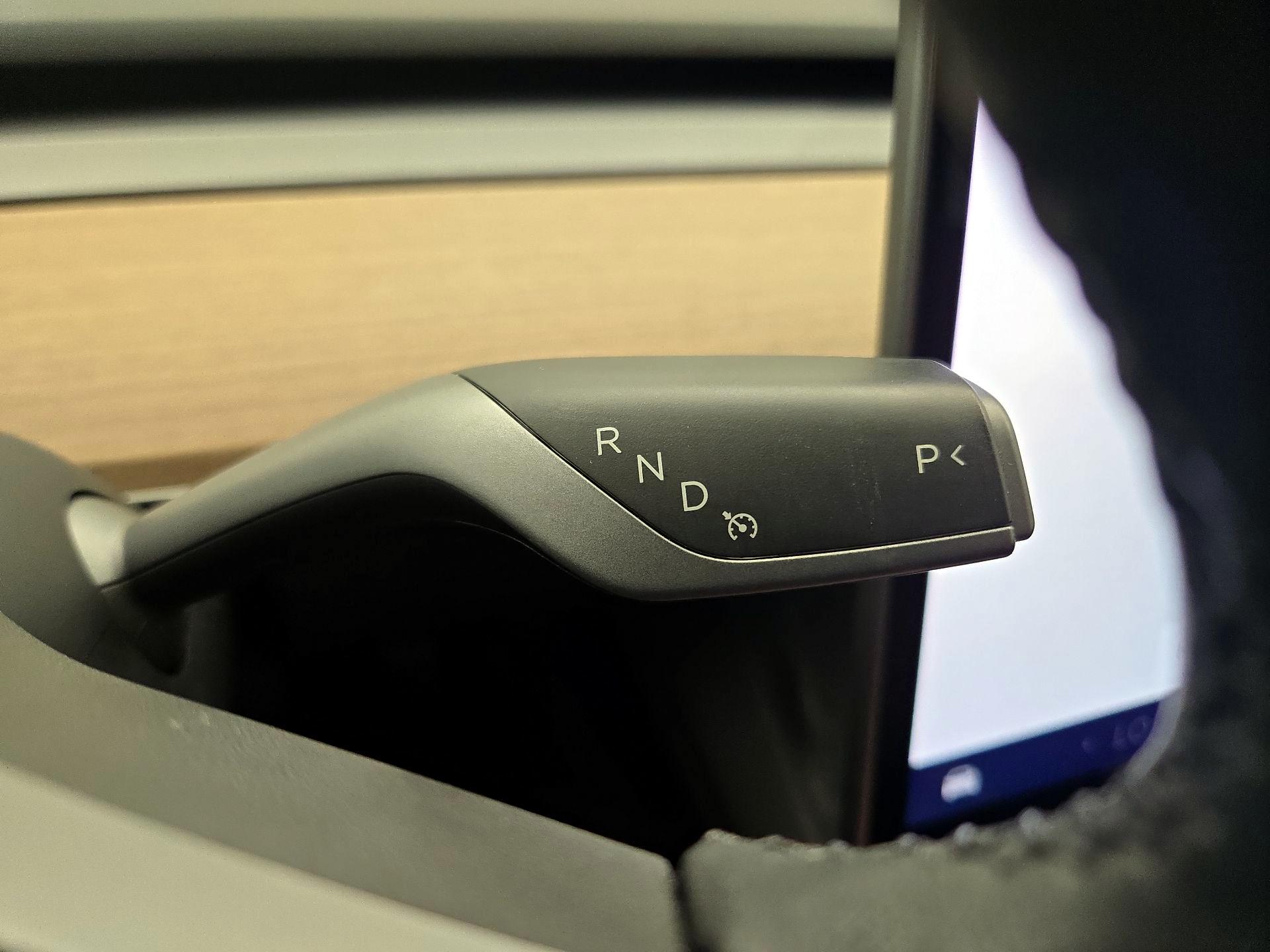 Thumbnail: 2023 Tesla Model 3 - 17