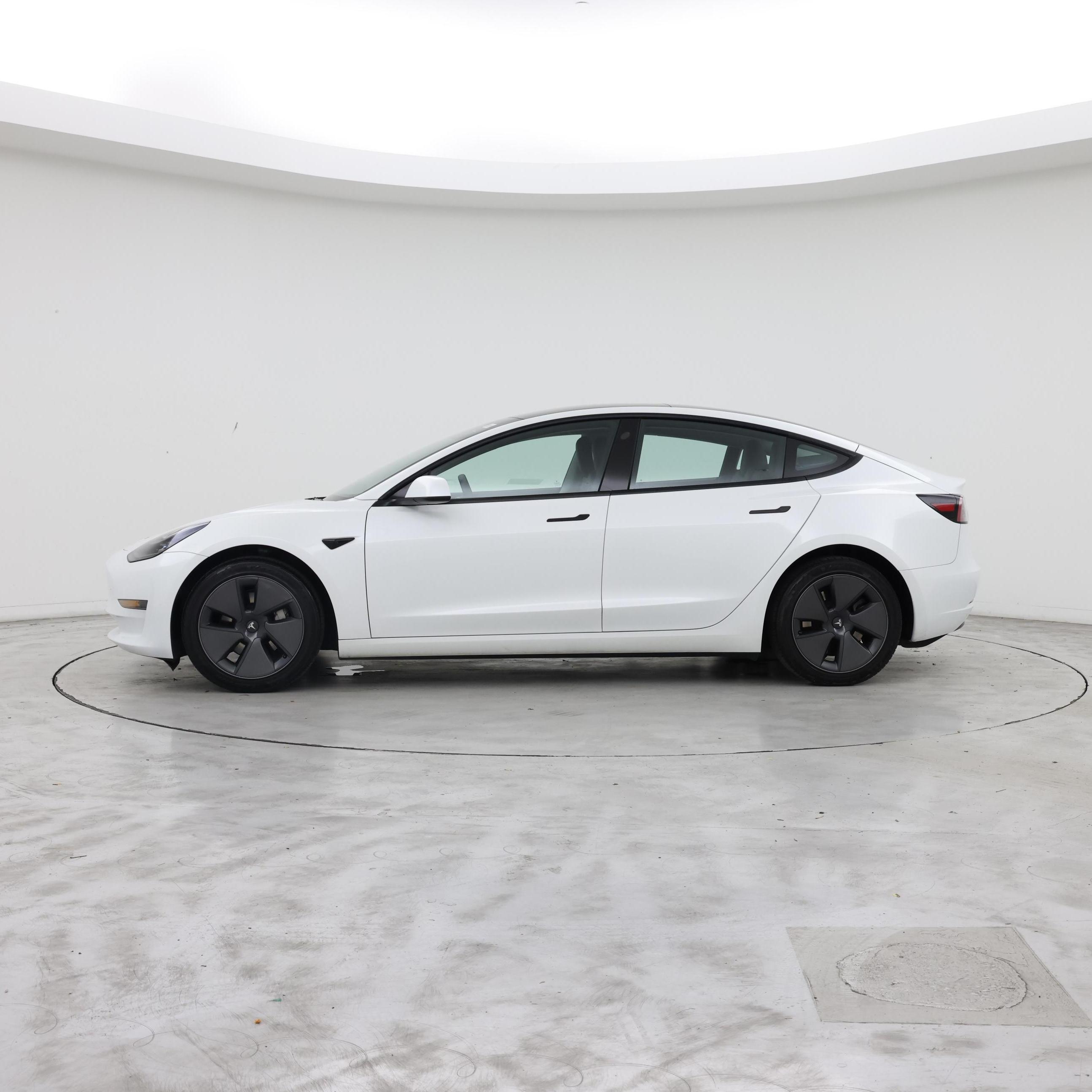 Thumbnail: 2023 Tesla Model 3 - 3