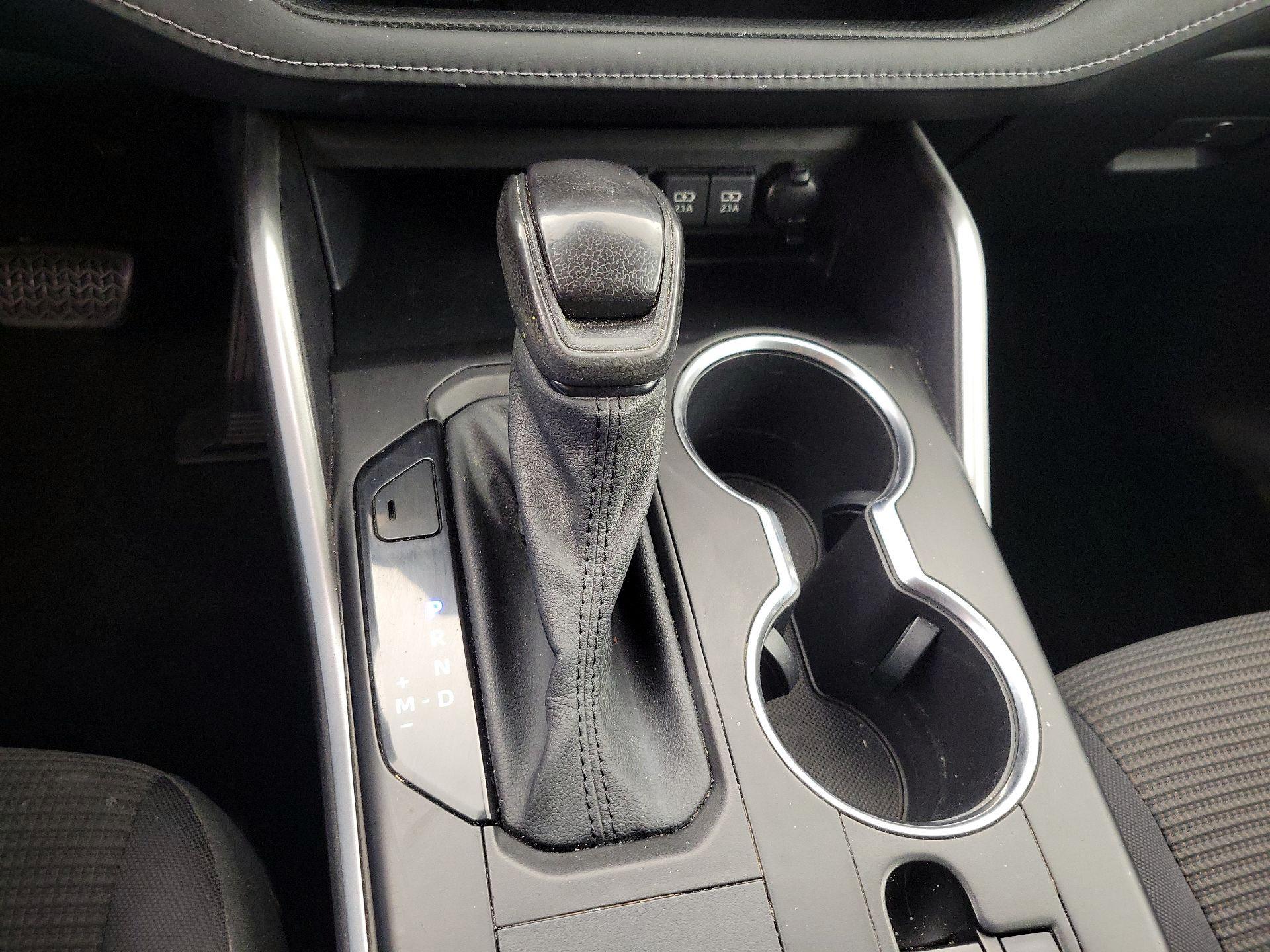 Thumbnail: 2021 Toyota Highlander - 17