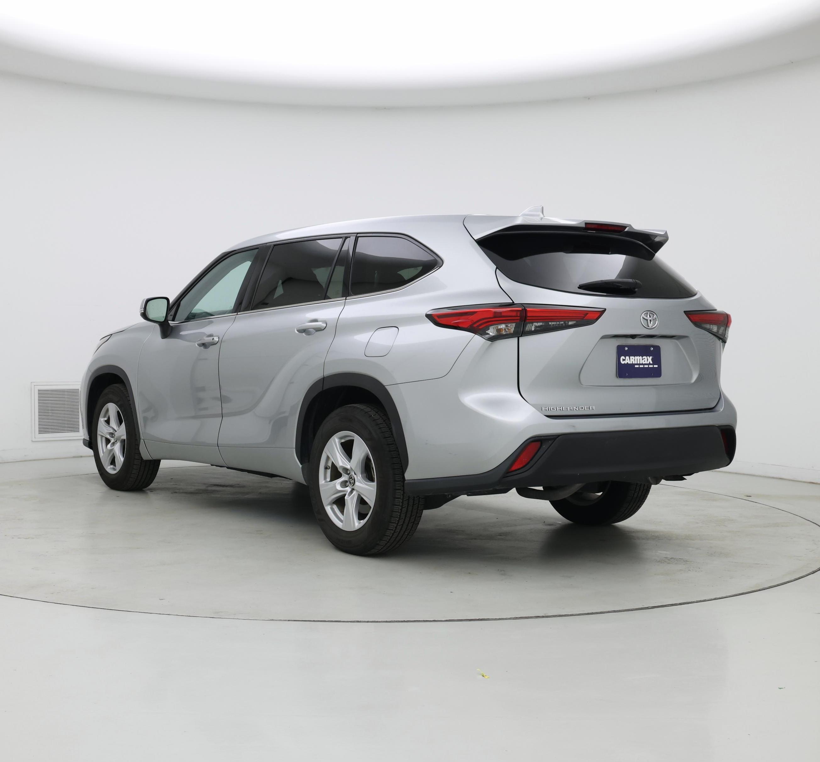 Thumbnail: 2021 Toyota Highlander - 2