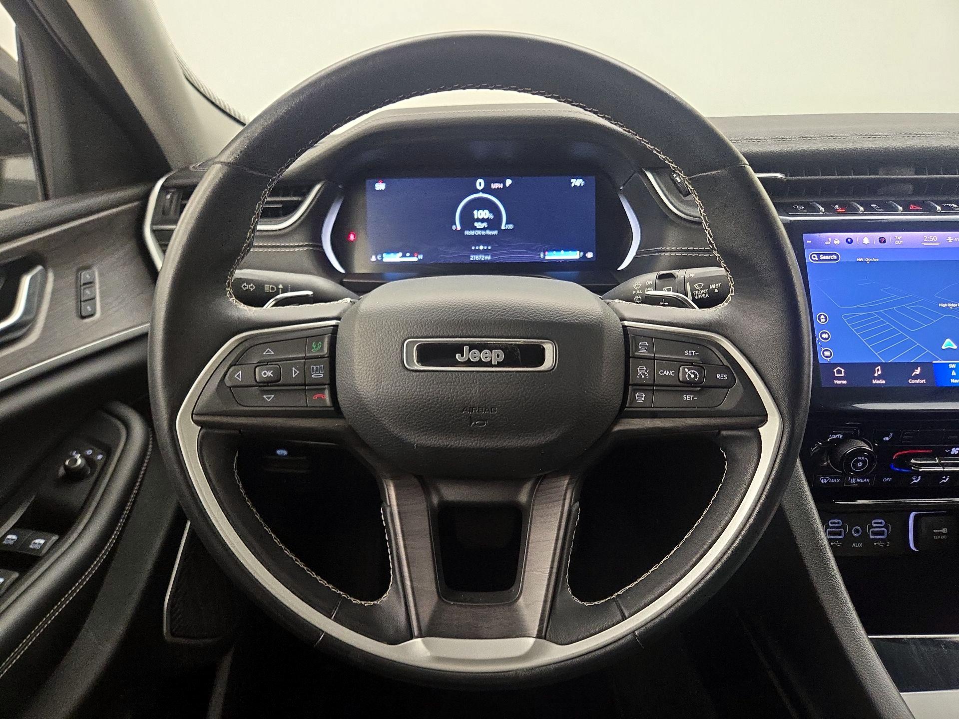 Thumbnail: 2022 Jeep Grand Cherokee - 10