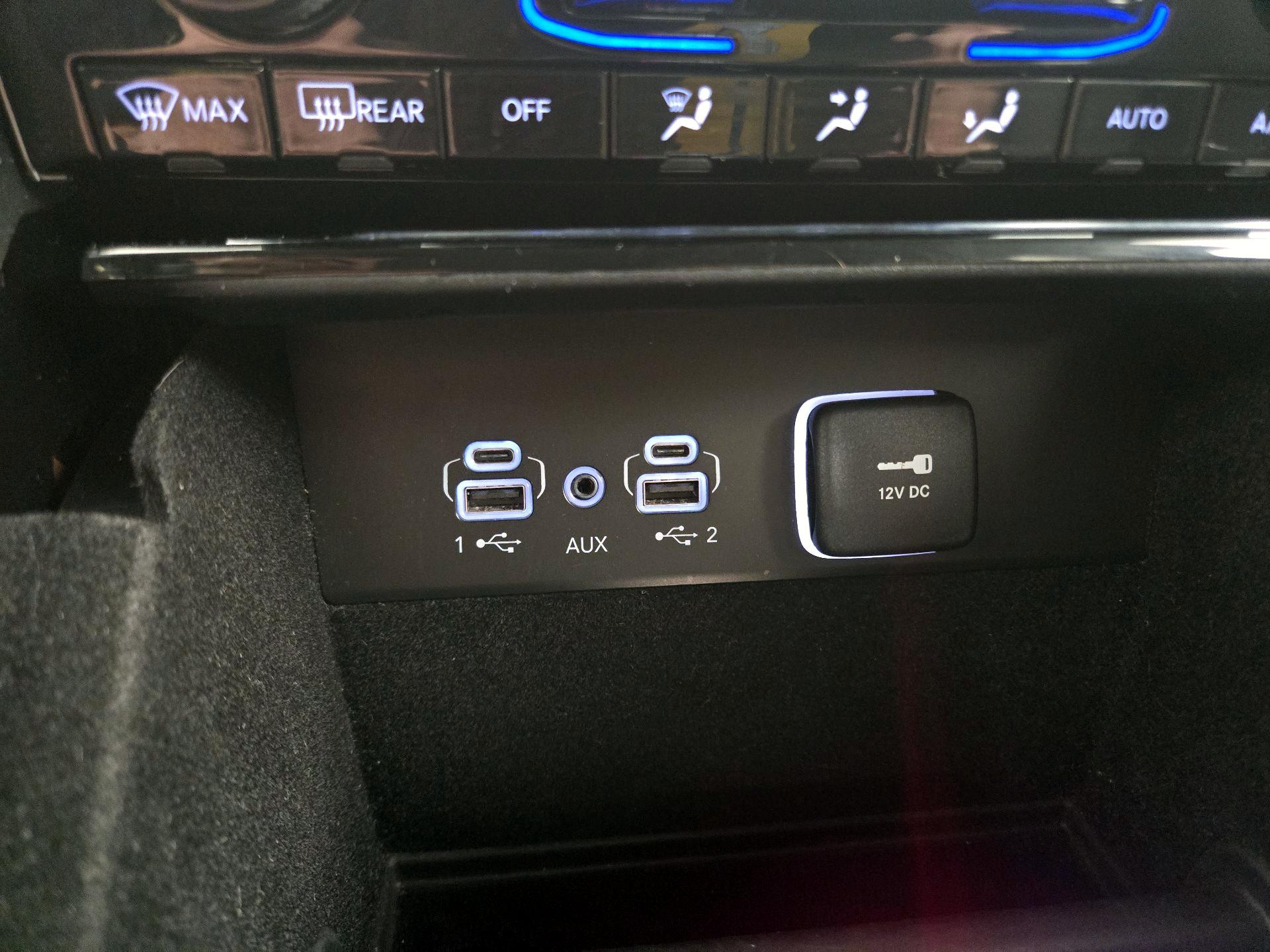 Thumbnail: 2022 Jeep Grand Cherokee - 19