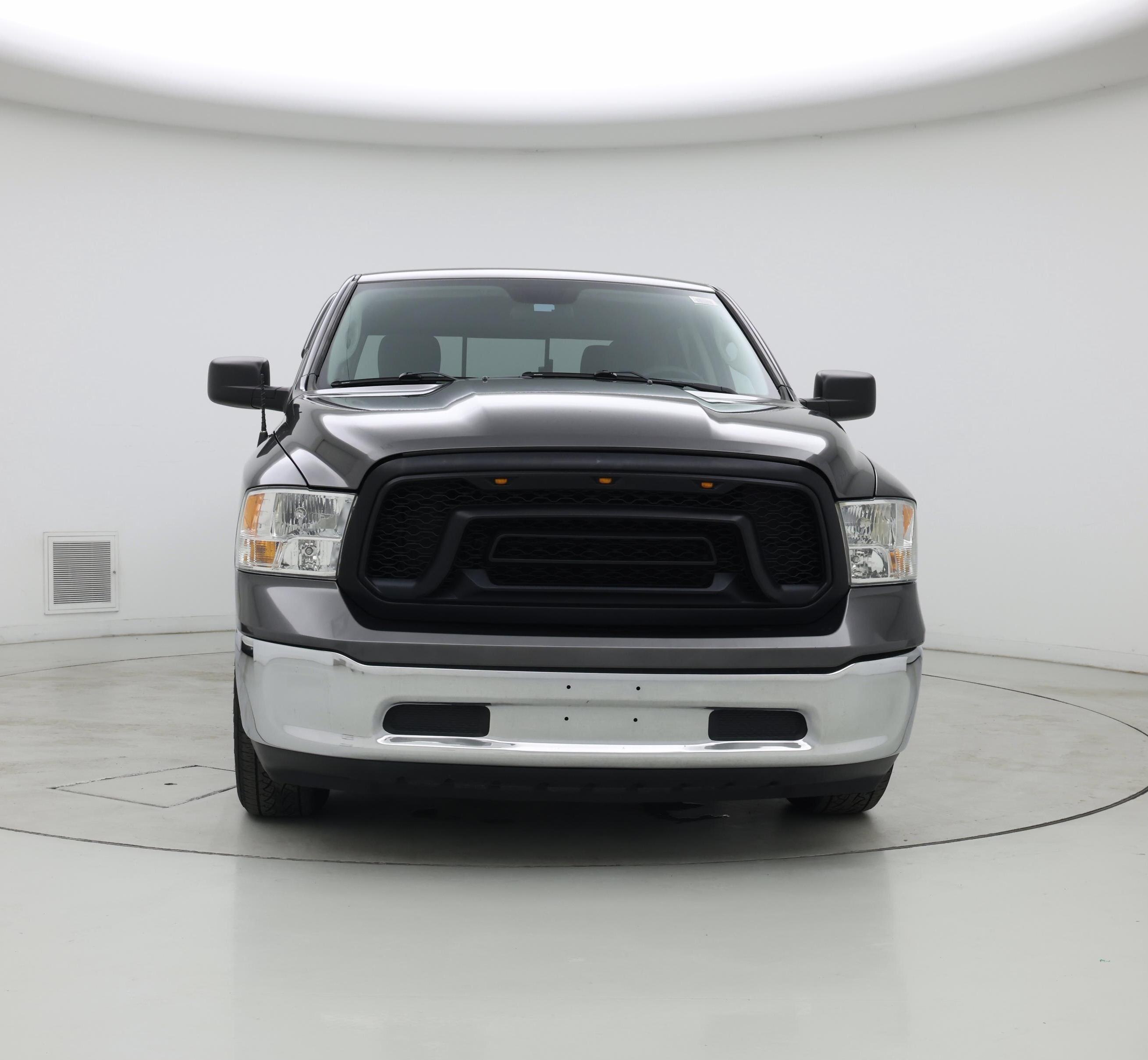 Thumbnail: 2019 RAM 1500 Classic - 5