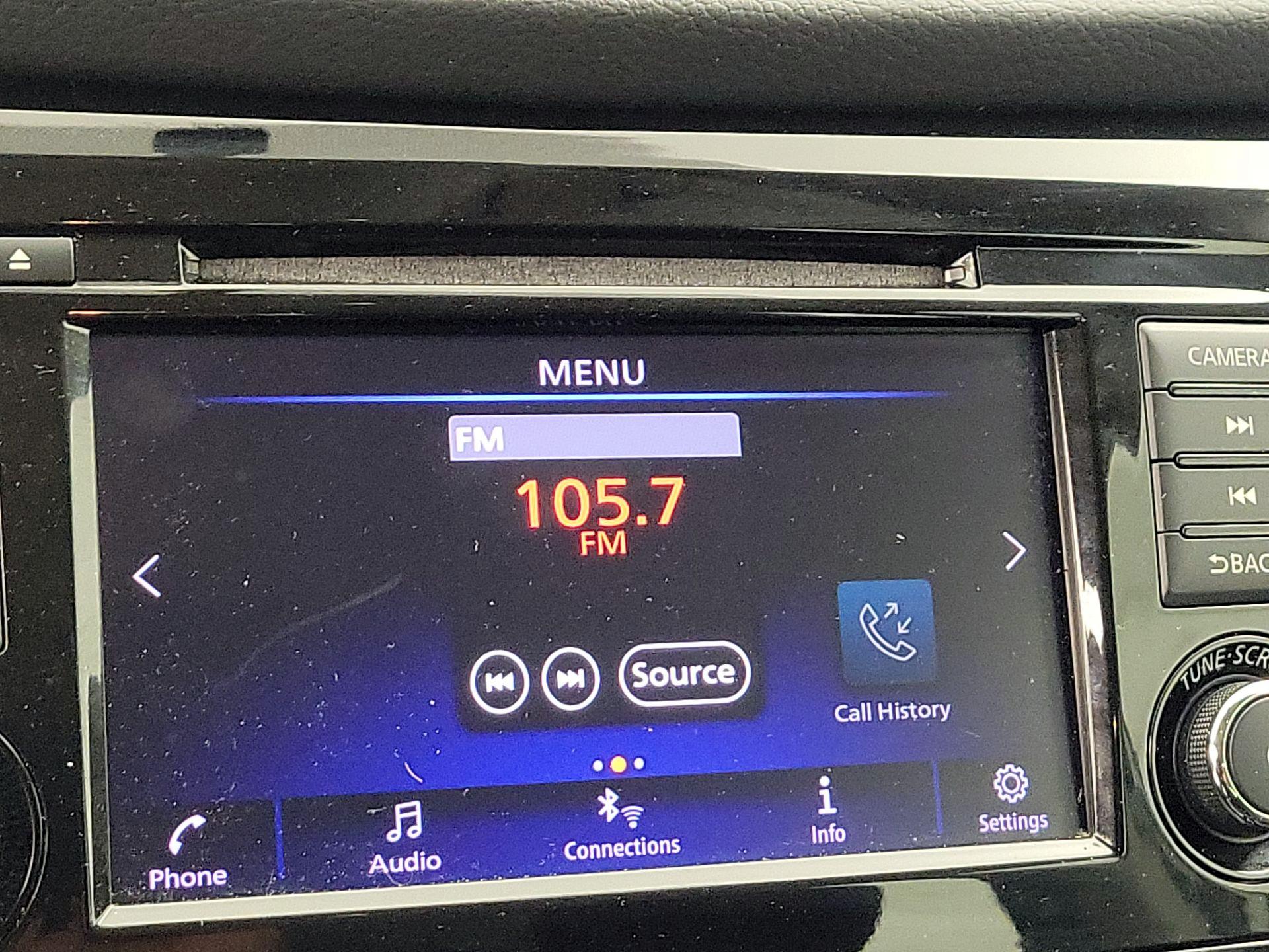 Thumbnail: 2018 Nissan Rogue - 15