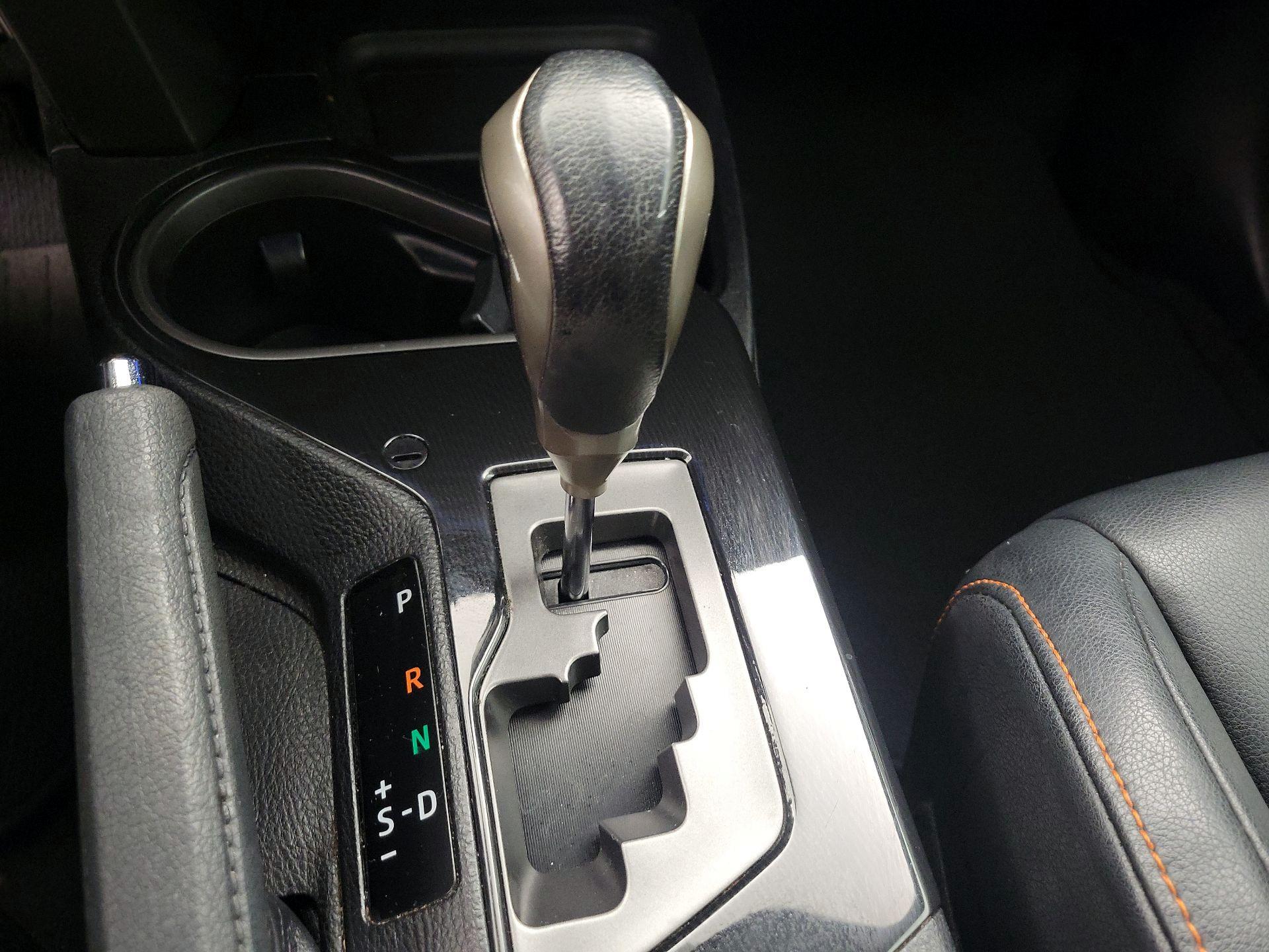 Thumbnail: 2017 Toyota RAV4 - 17