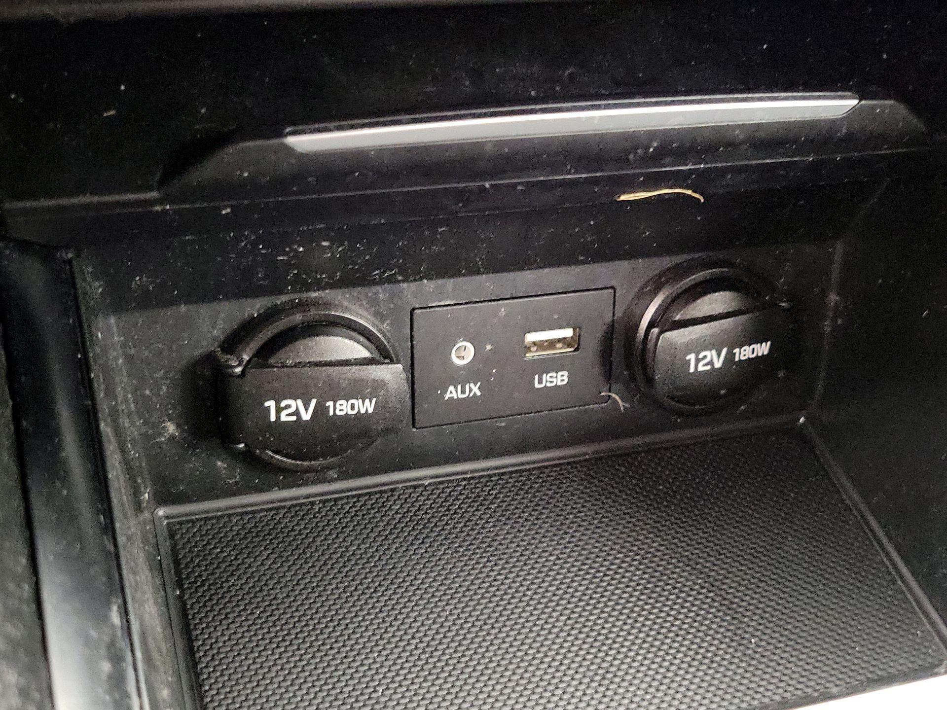 Thumbnail: 2018 Hyundai Elantra - 18