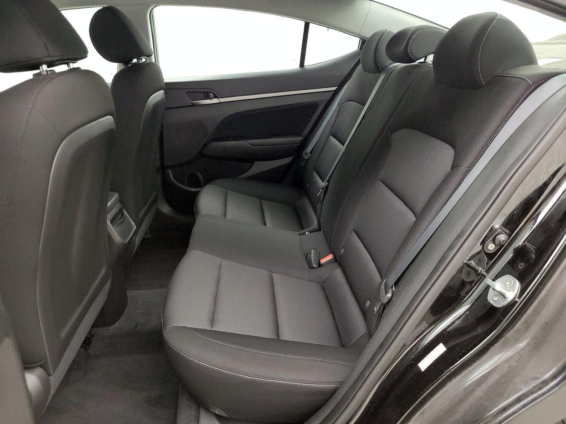 Thumbnail: 2018 Hyundai Elantra - 19