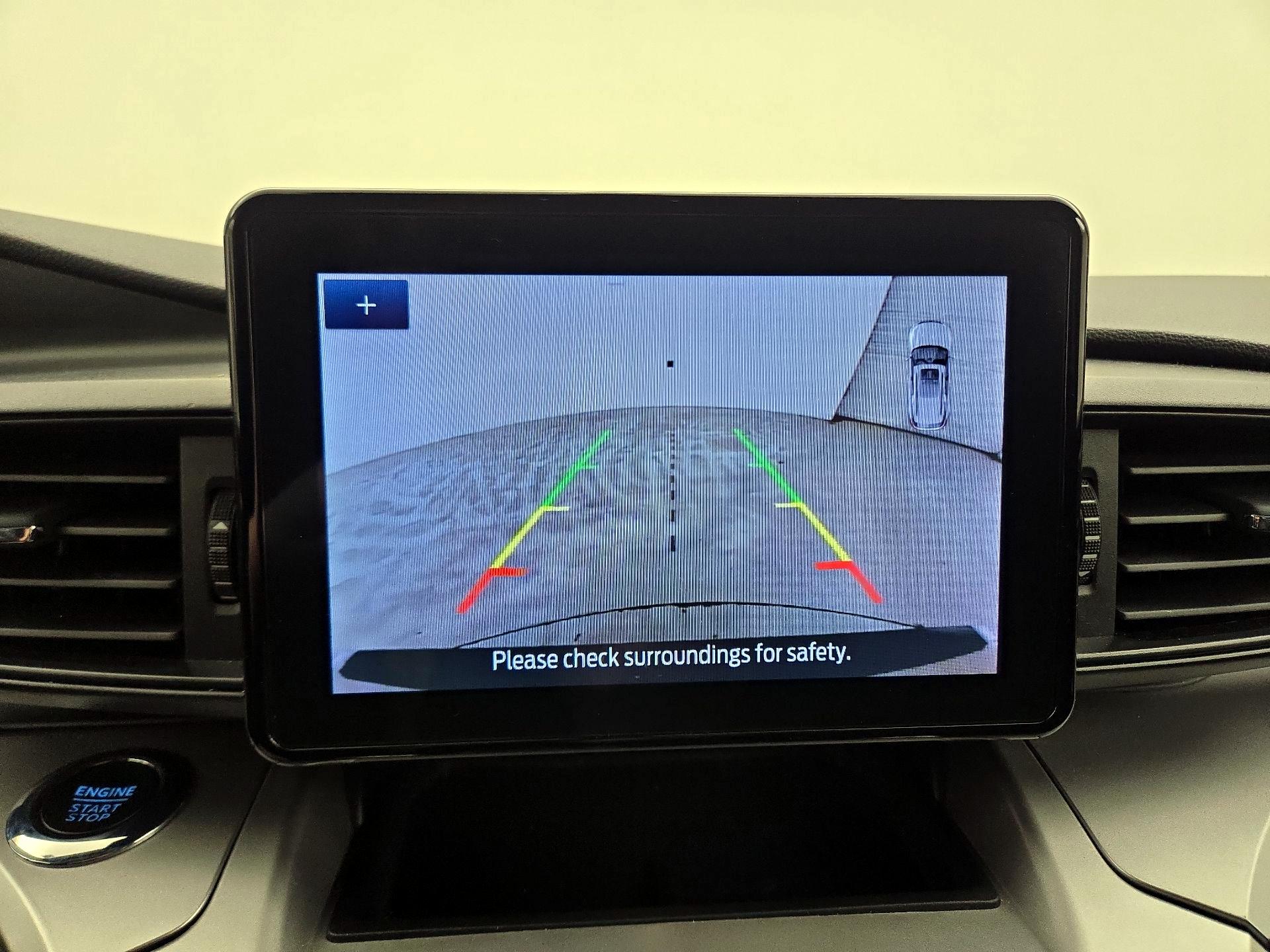 Thumbnail: 2022 Ford Explorer - 14