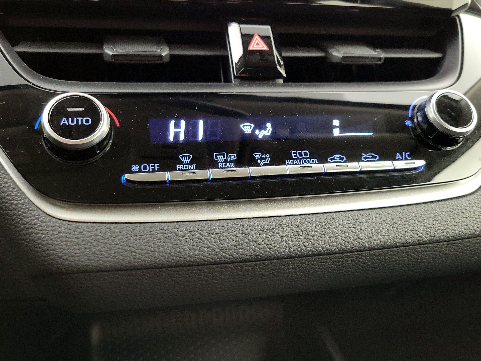 Thumbnail: 2020 Toyota Corolla - 16