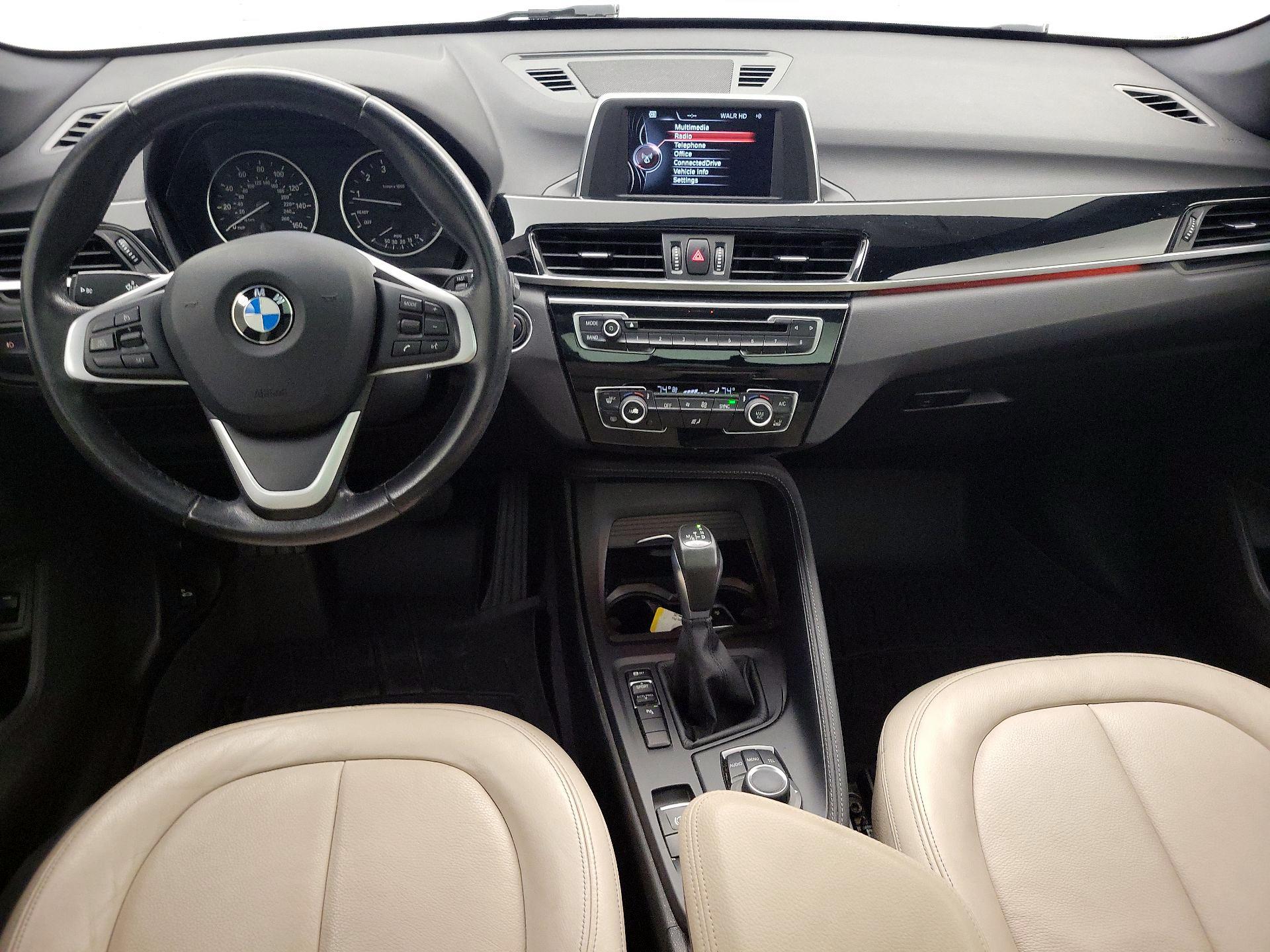 Thumbnail: 2017 BMW X1 - 9