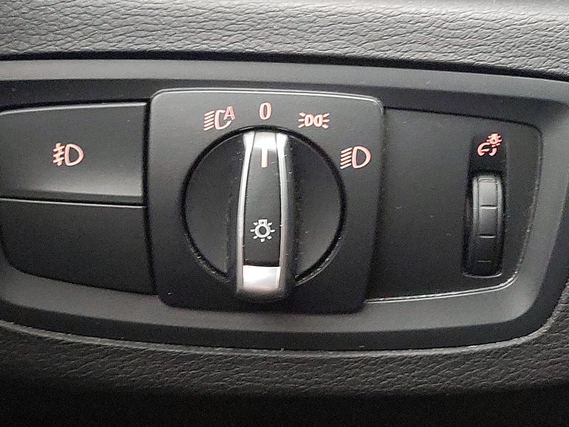 Thumbnail: 2017 BMW X1 - 13