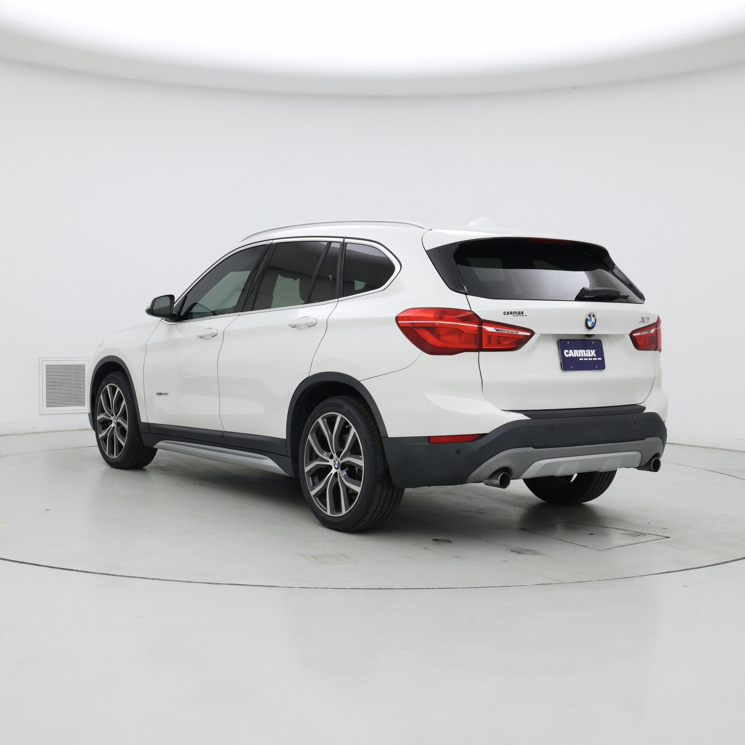 Thumbnail: 2017 BMW X1 - 2