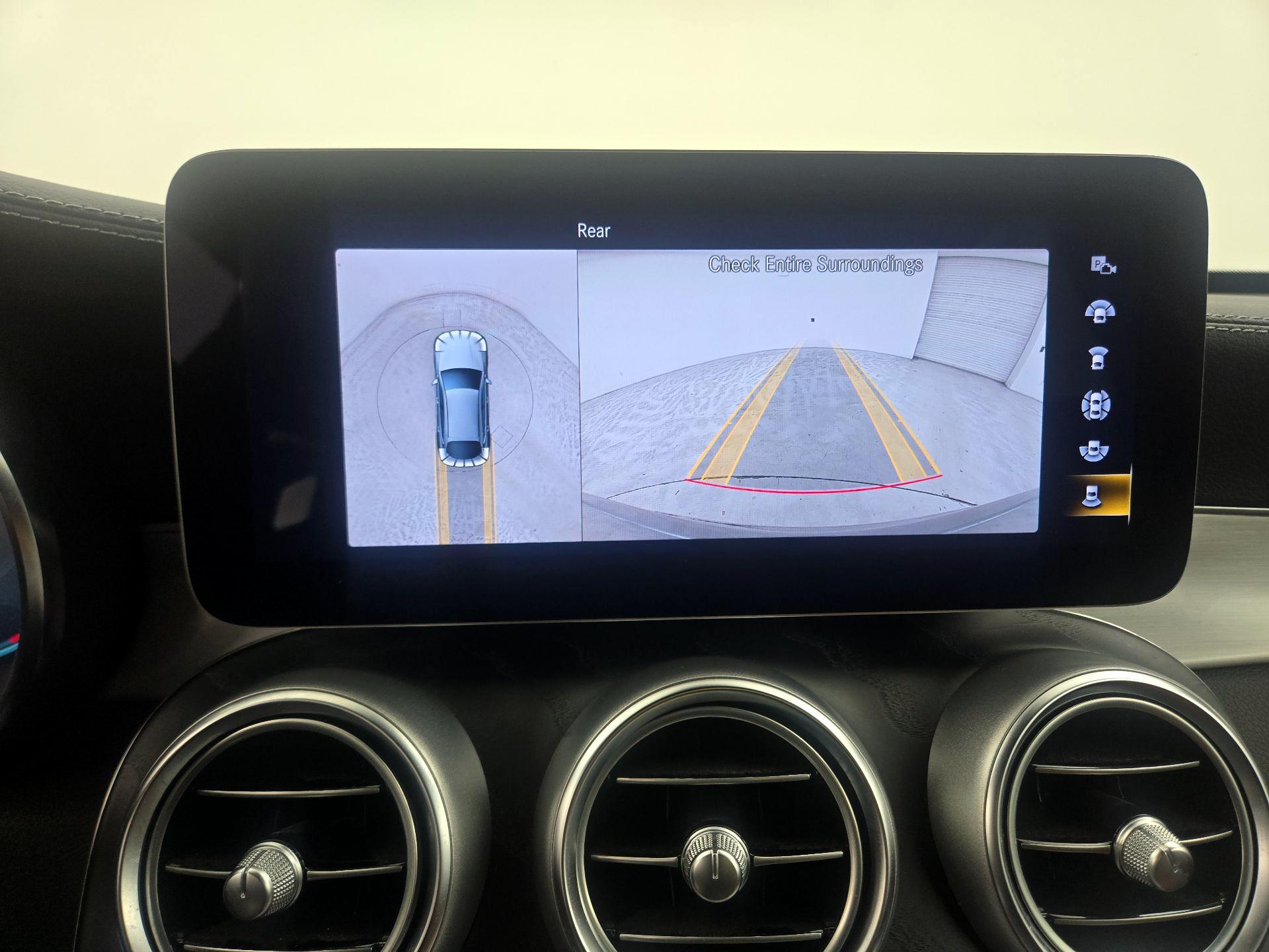 Thumbnail: 2021 Mercedes-Benz GLC - 15