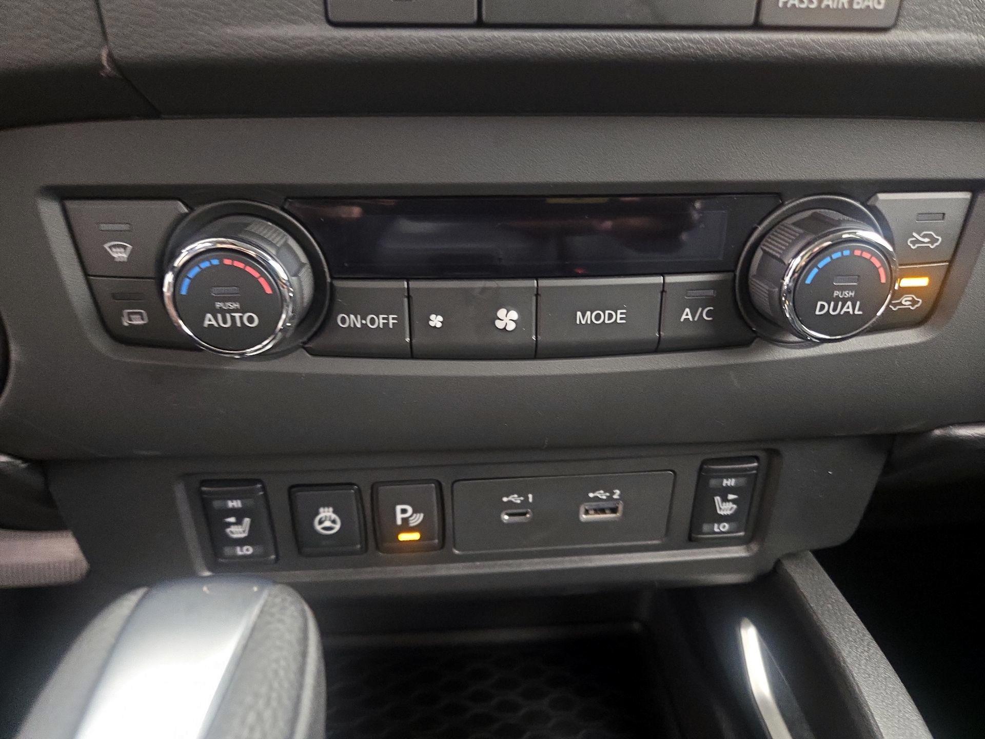 Thumbnail: 2024 Nissan Frontier - 16