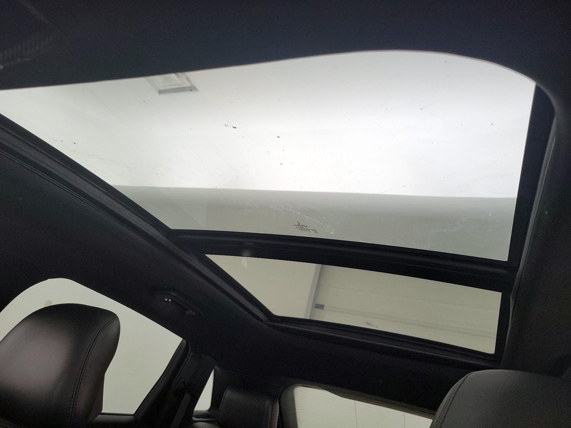 Thumbnail: 2019 Lincoln Nautilus - 20