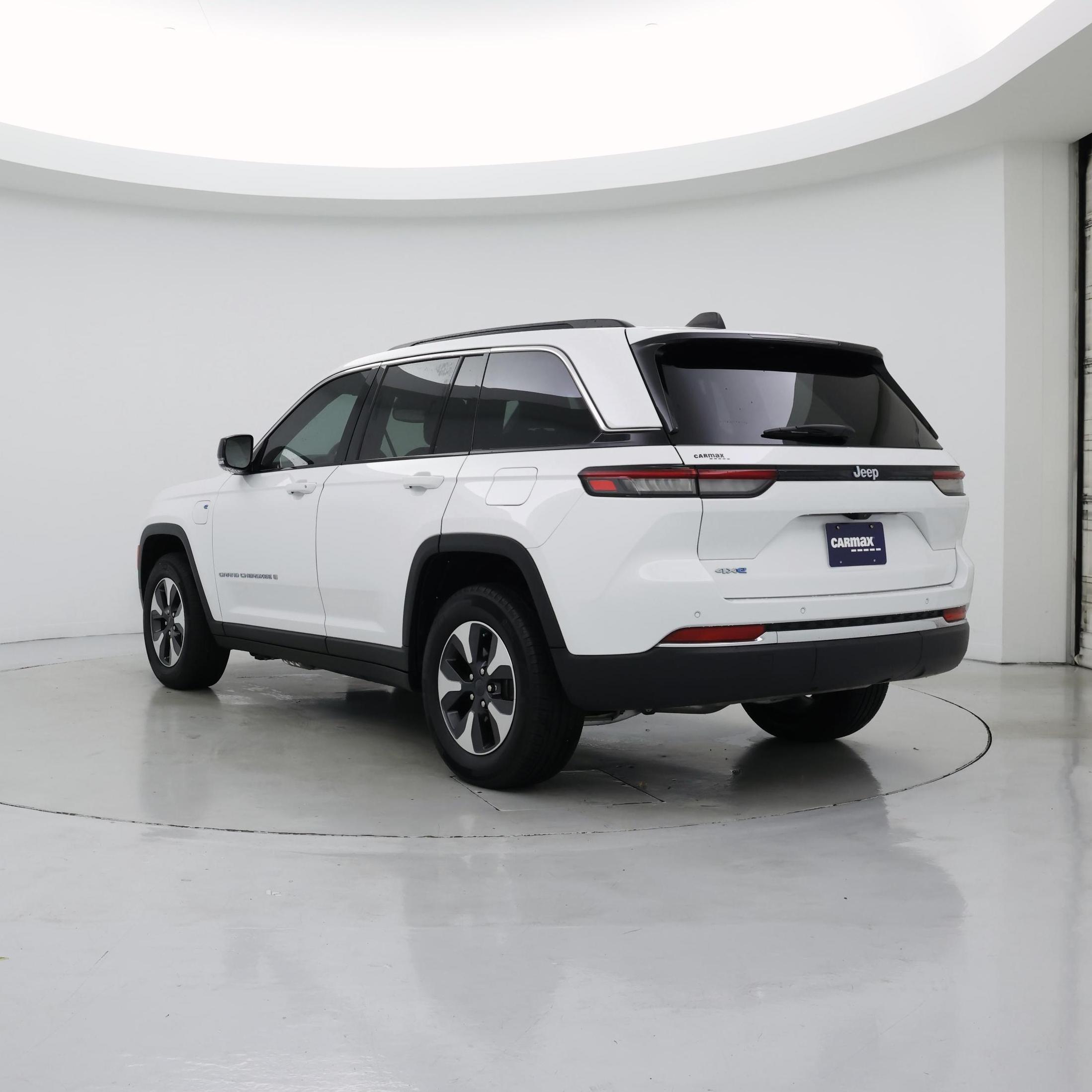 Thumbnail: 2024 Jeep Grand Cherokee - 2