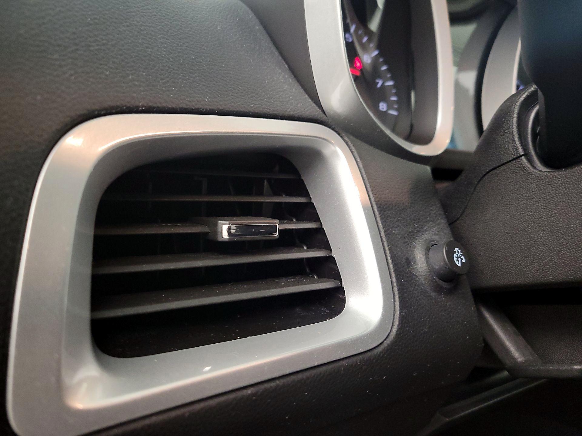 Thumbnail: 2016 Chevrolet Equinox - 13