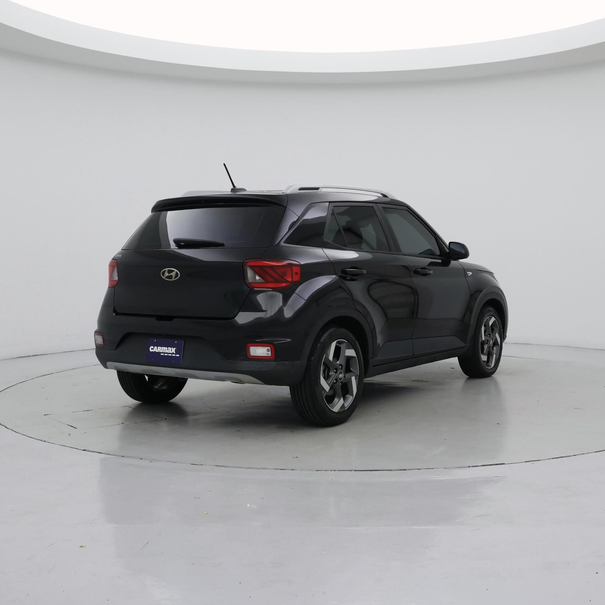 Thumbnail: 2023 Hyundai Venue - 8