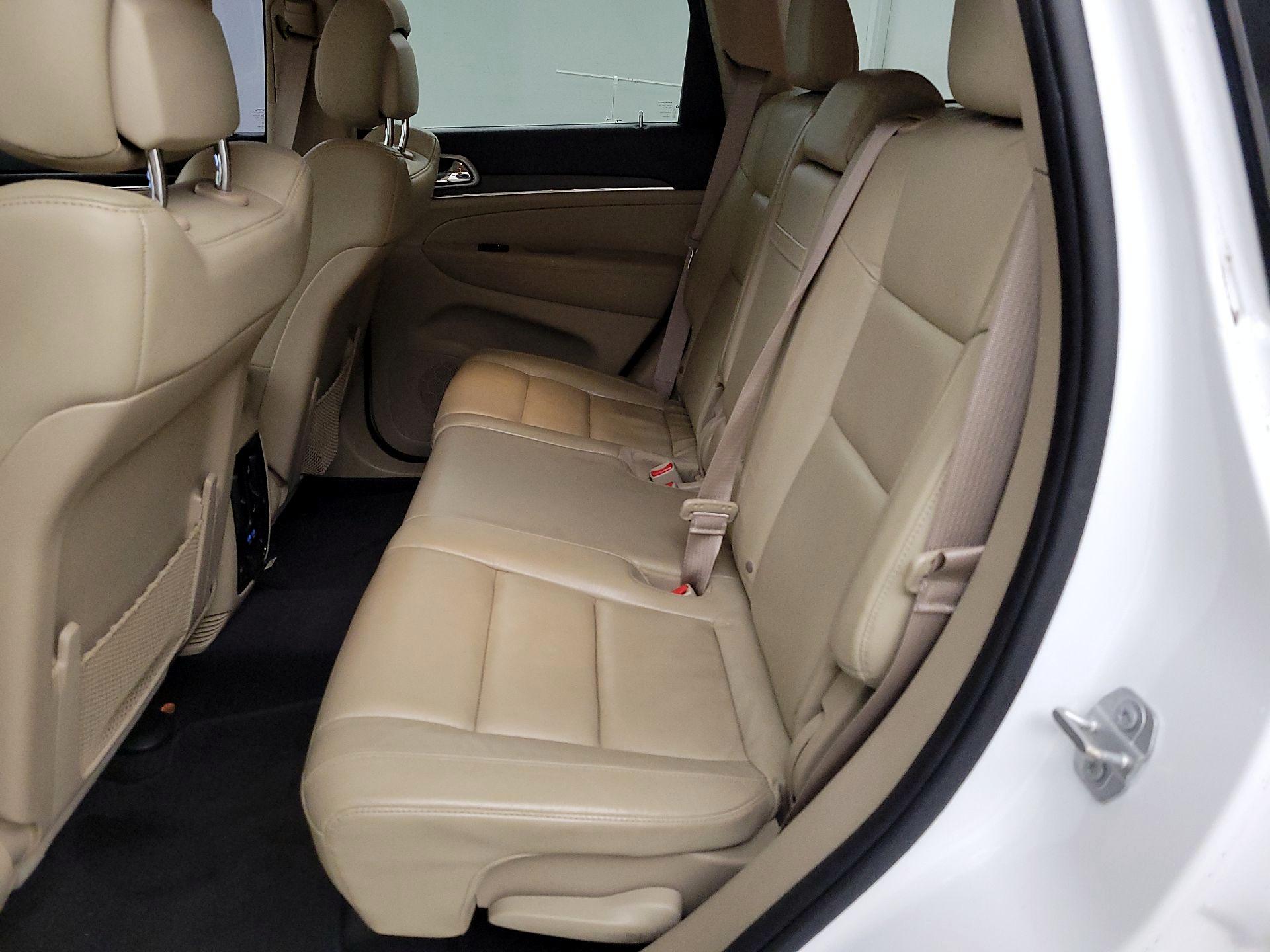 Thumbnail: 2018 Jeep Grand Cherokee - 20