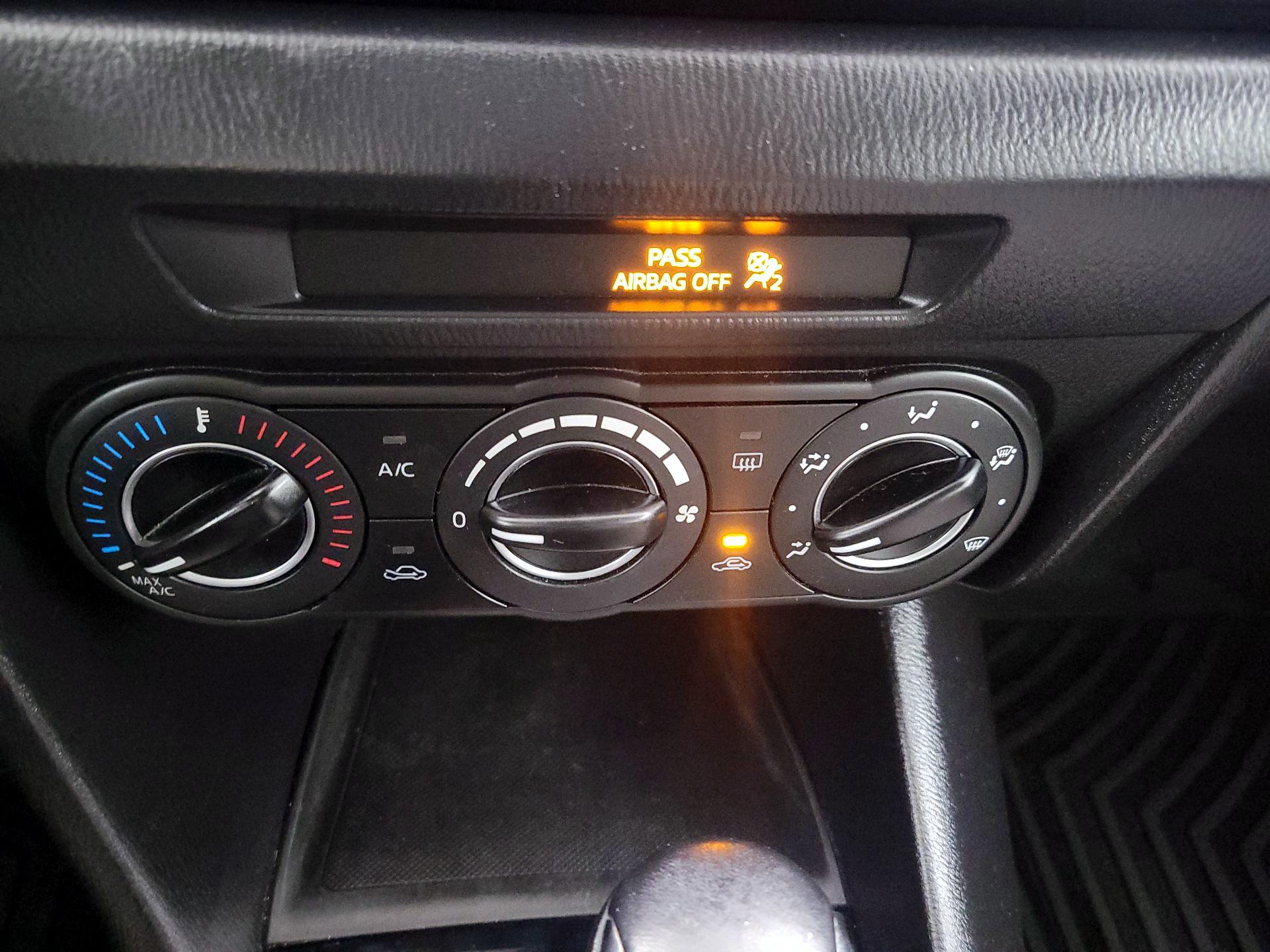 Thumbnail: 2015 Mazda Mazda3 - 16