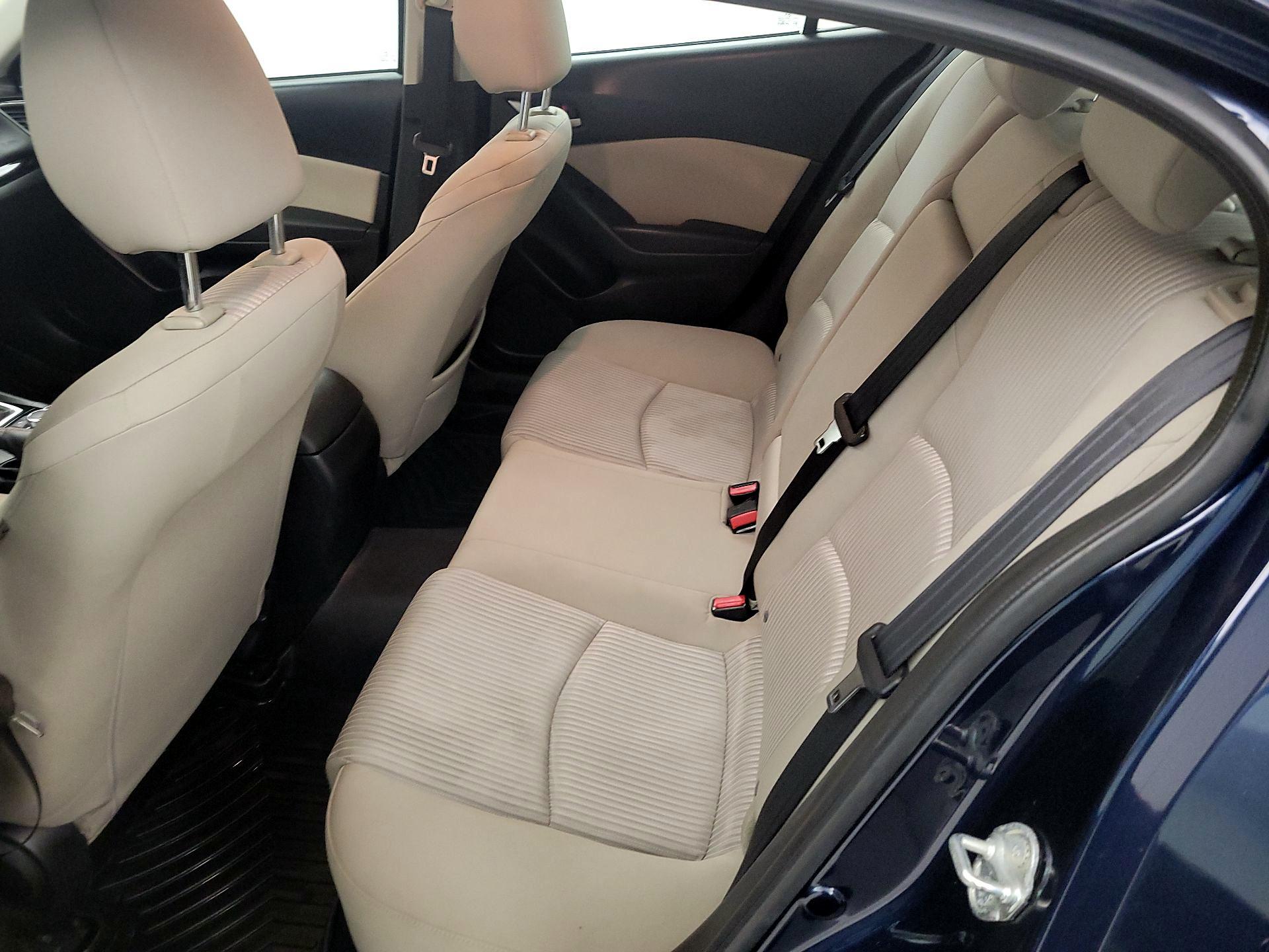 Thumbnail: 2015 Mazda Mazda3 - 19