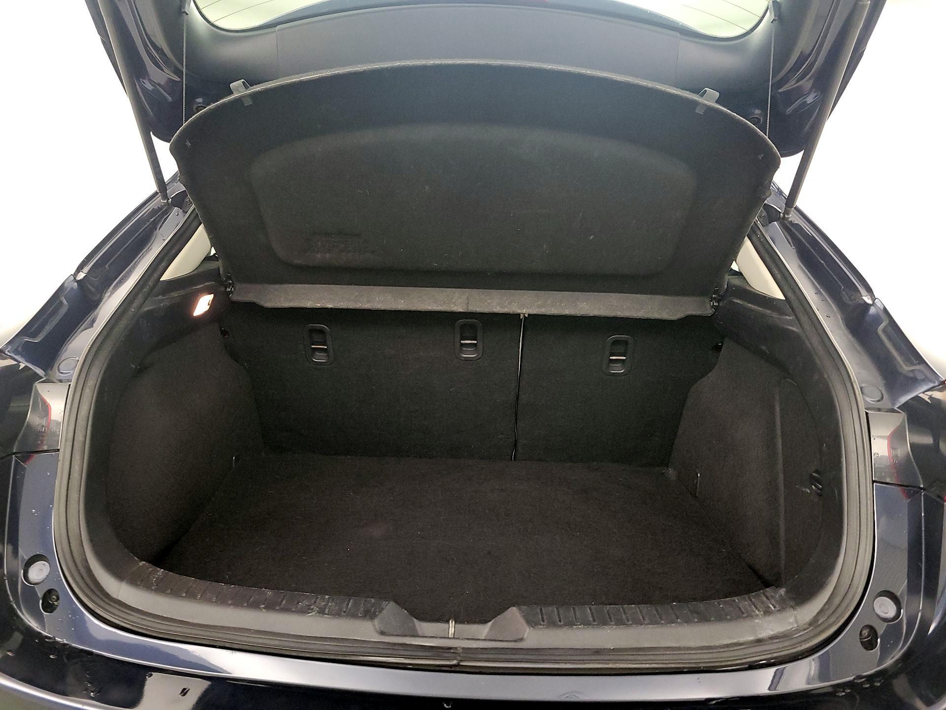 Thumbnail: 2015 Mazda Mazda3 - 20