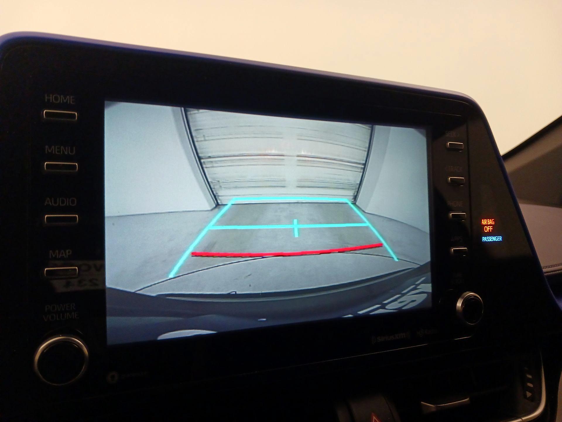 Thumbnail: 2021 Toyota C-HR - 14