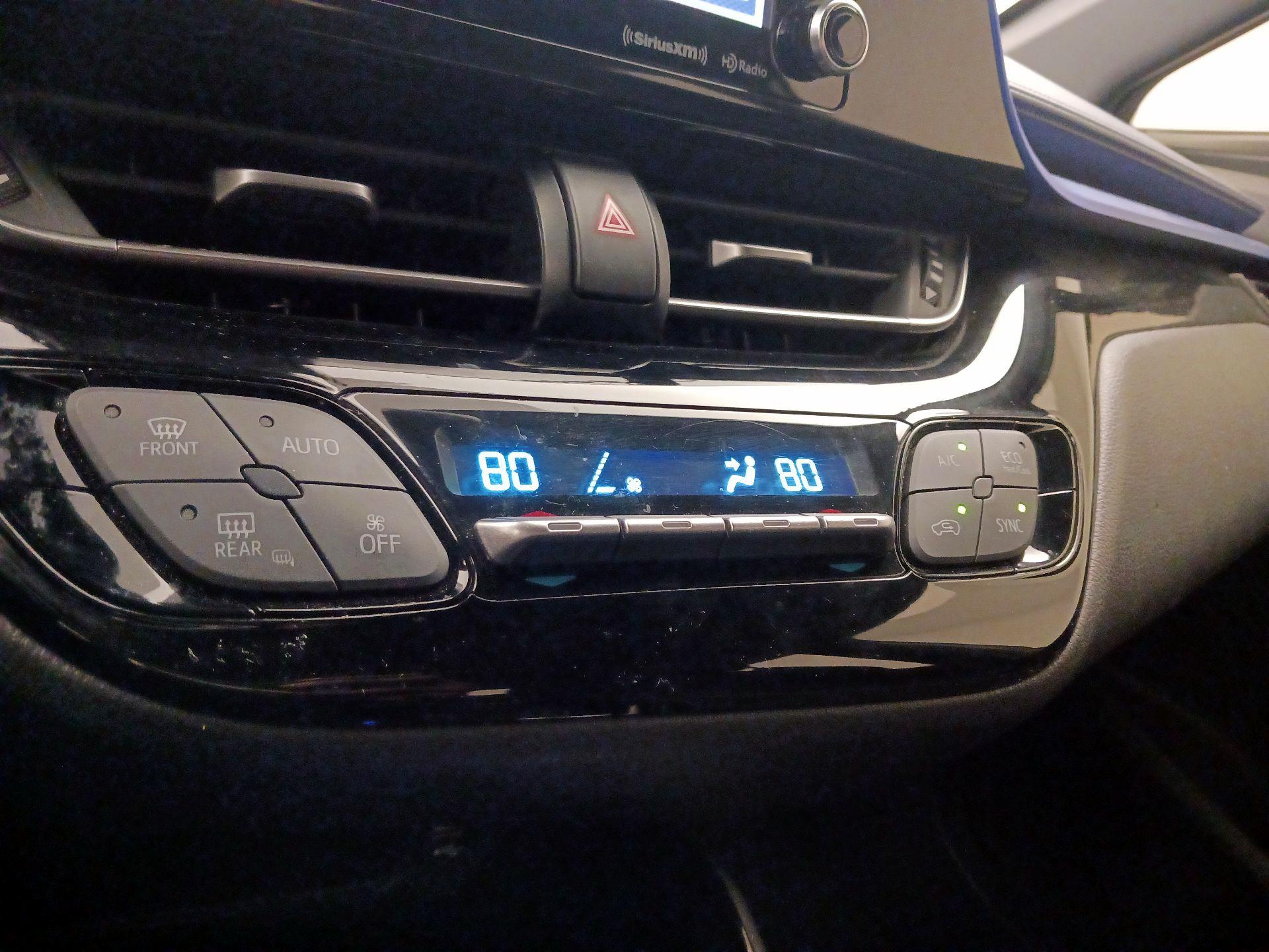 Thumbnail: 2021 Toyota C-HR - 16