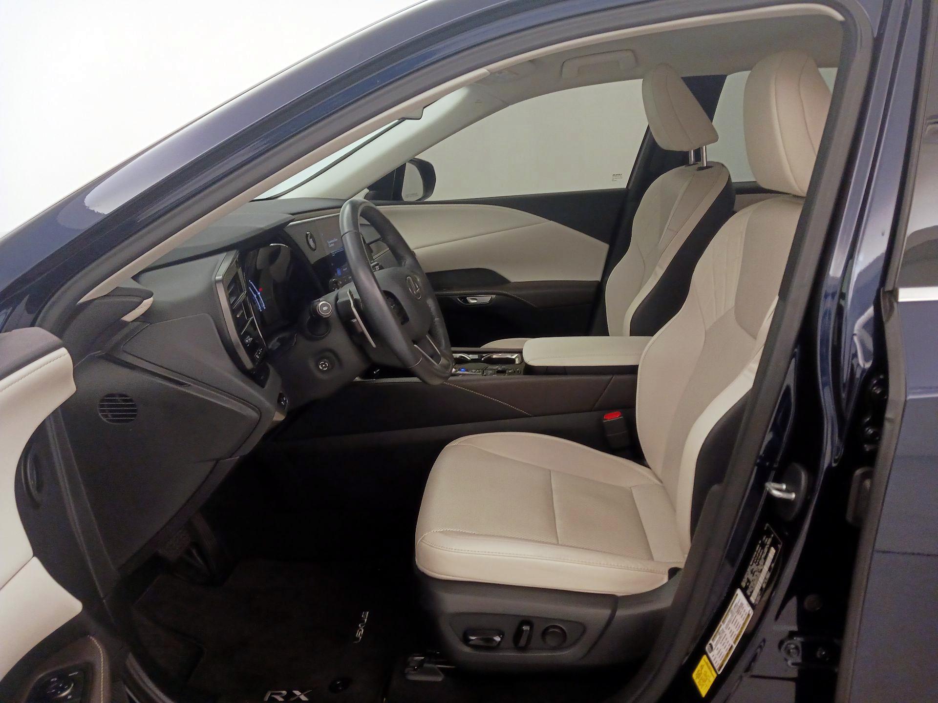 Thumbnail: 2024 Lexus RX - 11