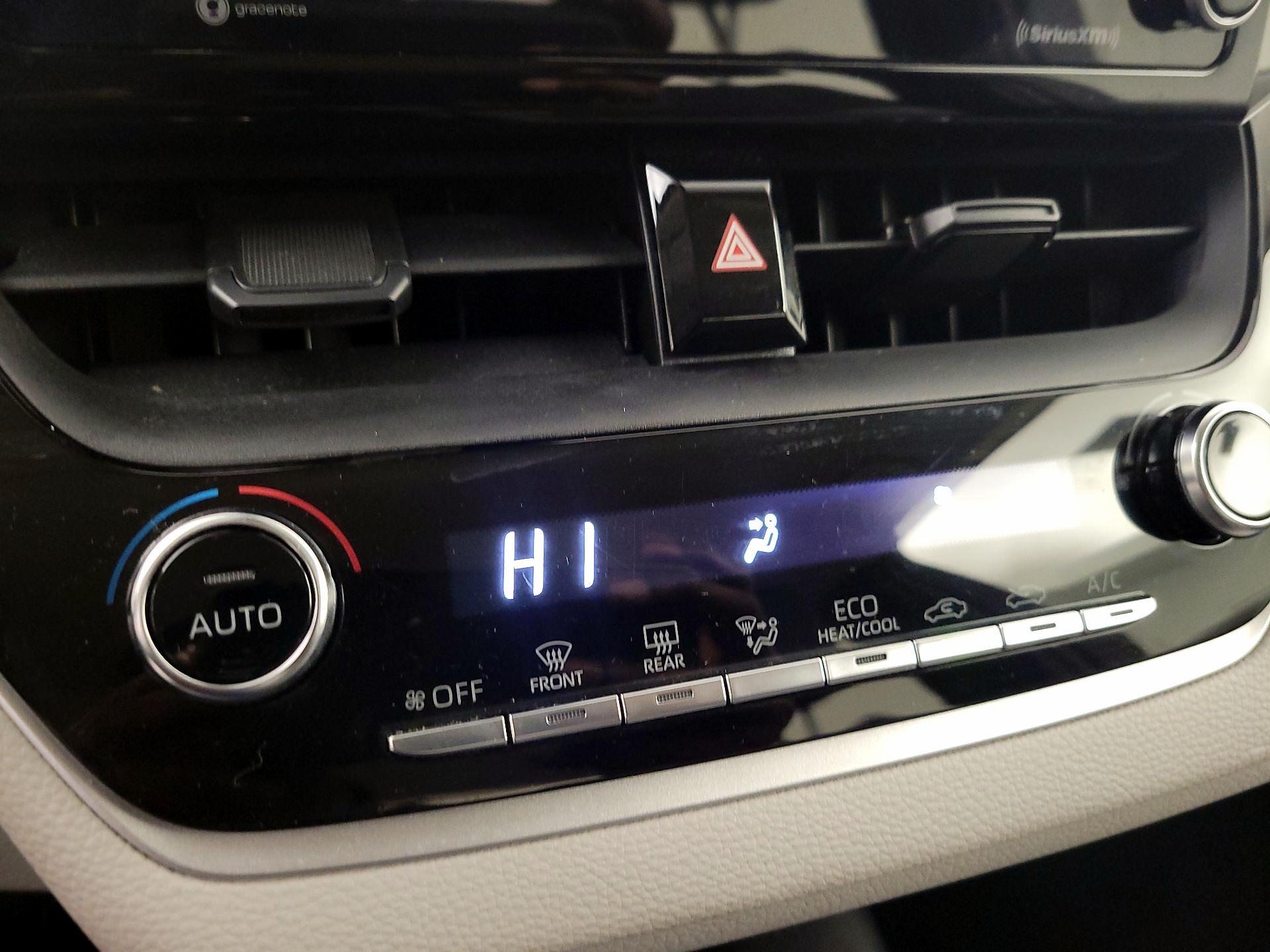 Thumbnail: 2022 Toyota Corolla - 16