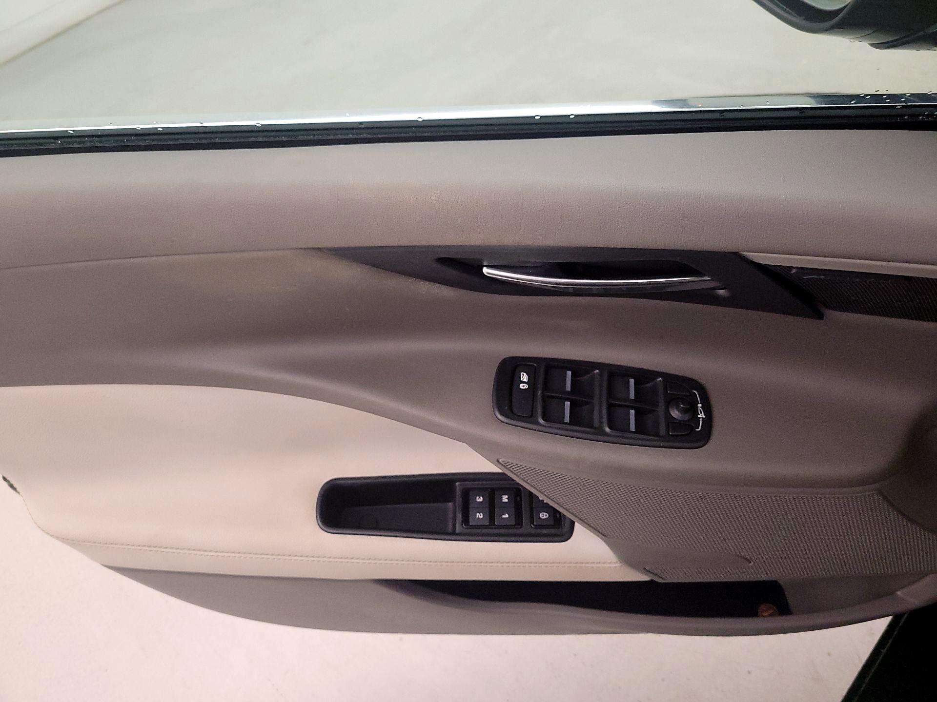 Thumbnail: 2018 Jaguar XE - 12