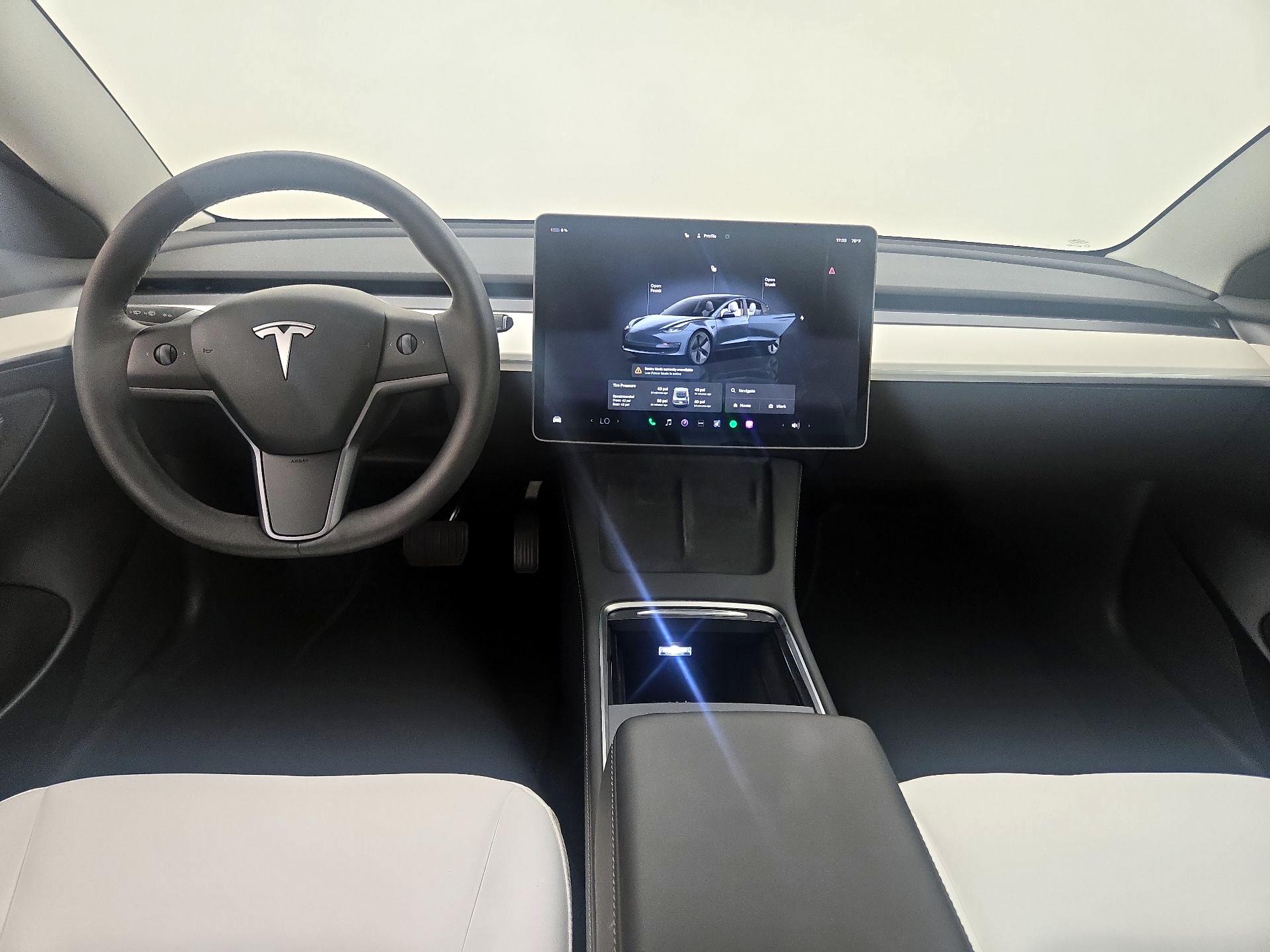 Thumbnail: 2023 Tesla Model 3 - 9
