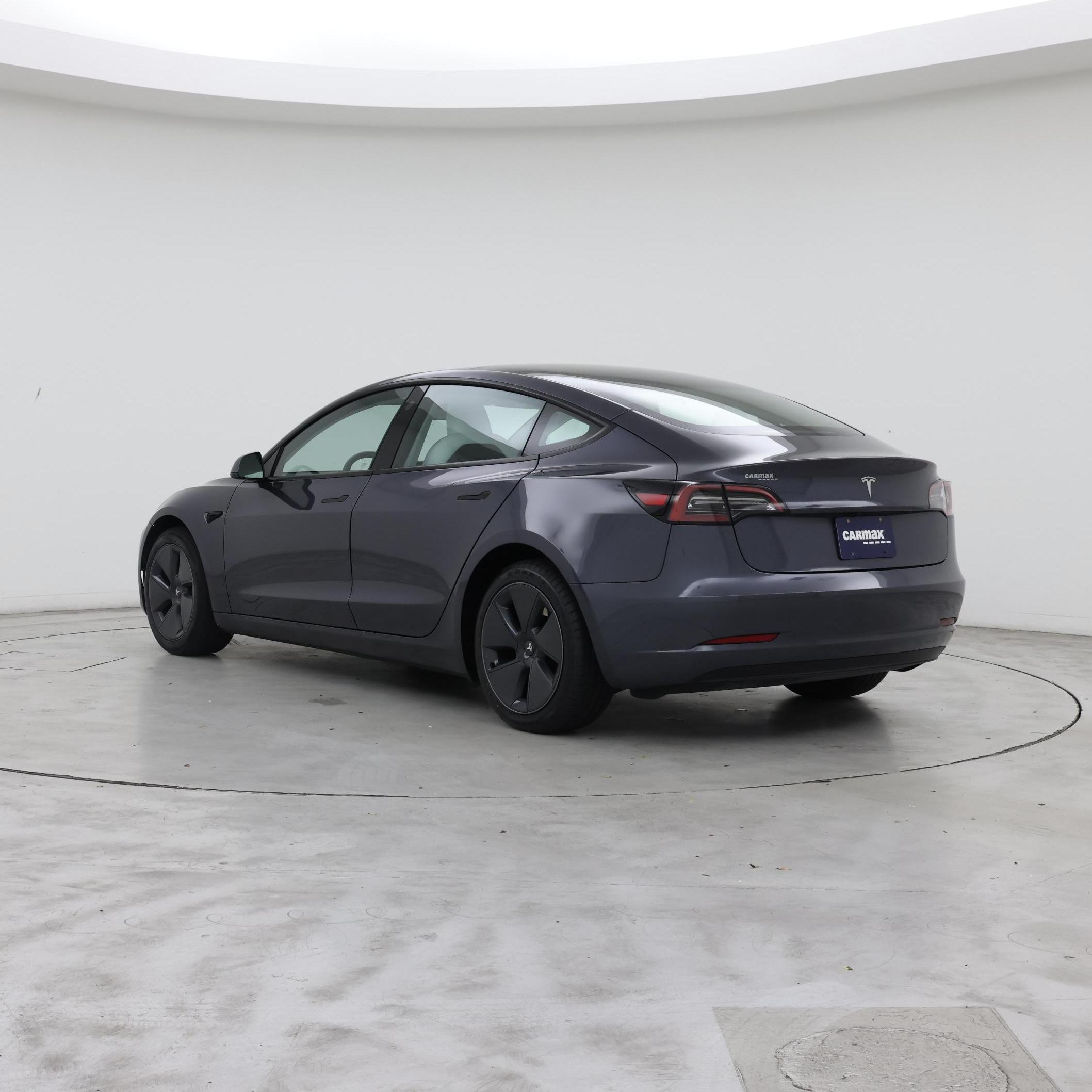Thumbnail: 2023 Tesla Model 3 - 2