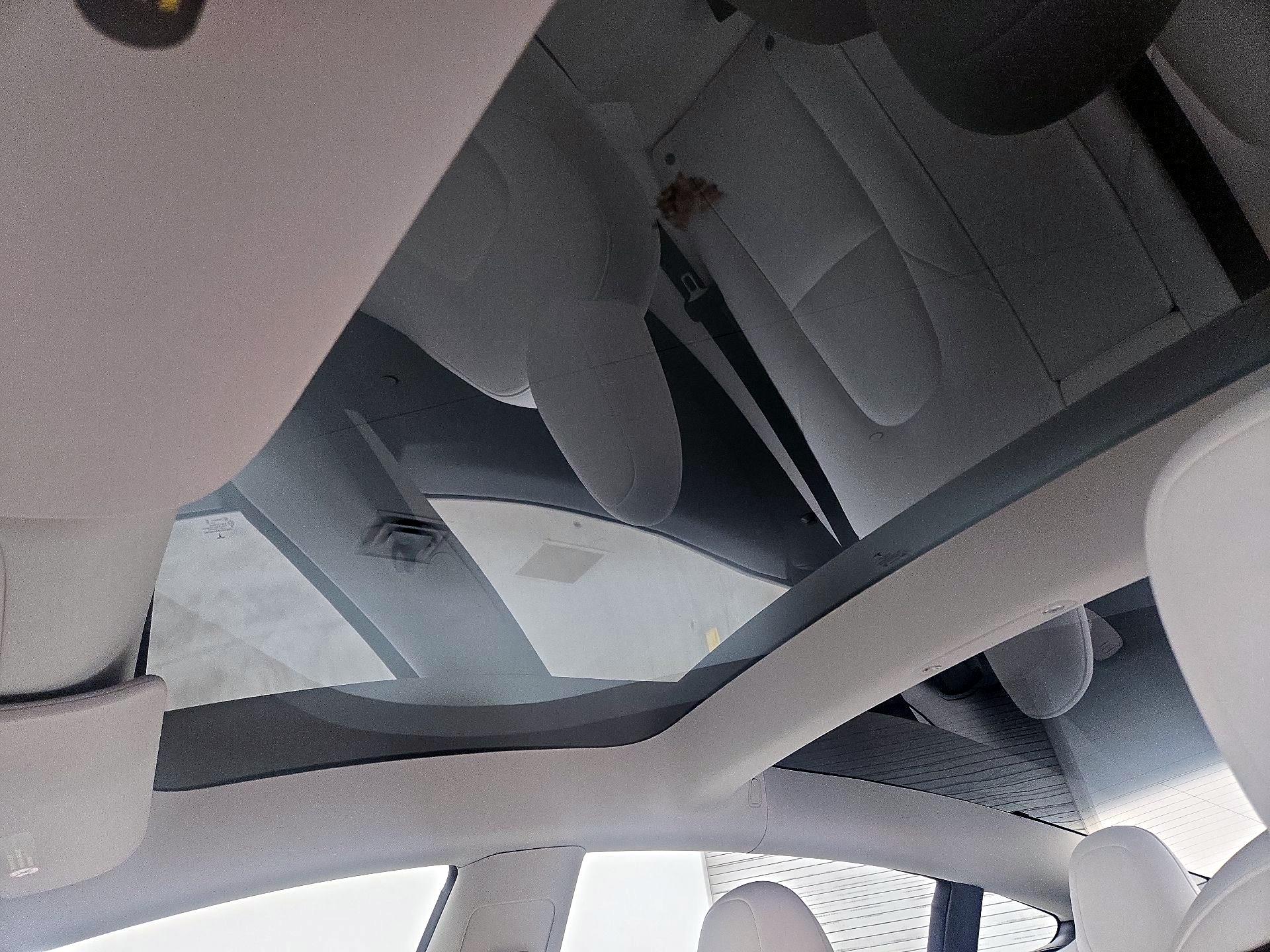 Thumbnail: 2023 Tesla Model 3 - 19