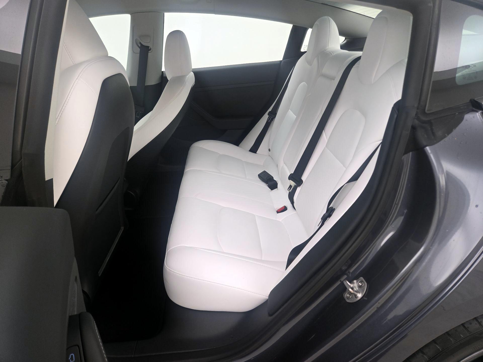 Thumbnail: 2023 Tesla Model 3 - 20