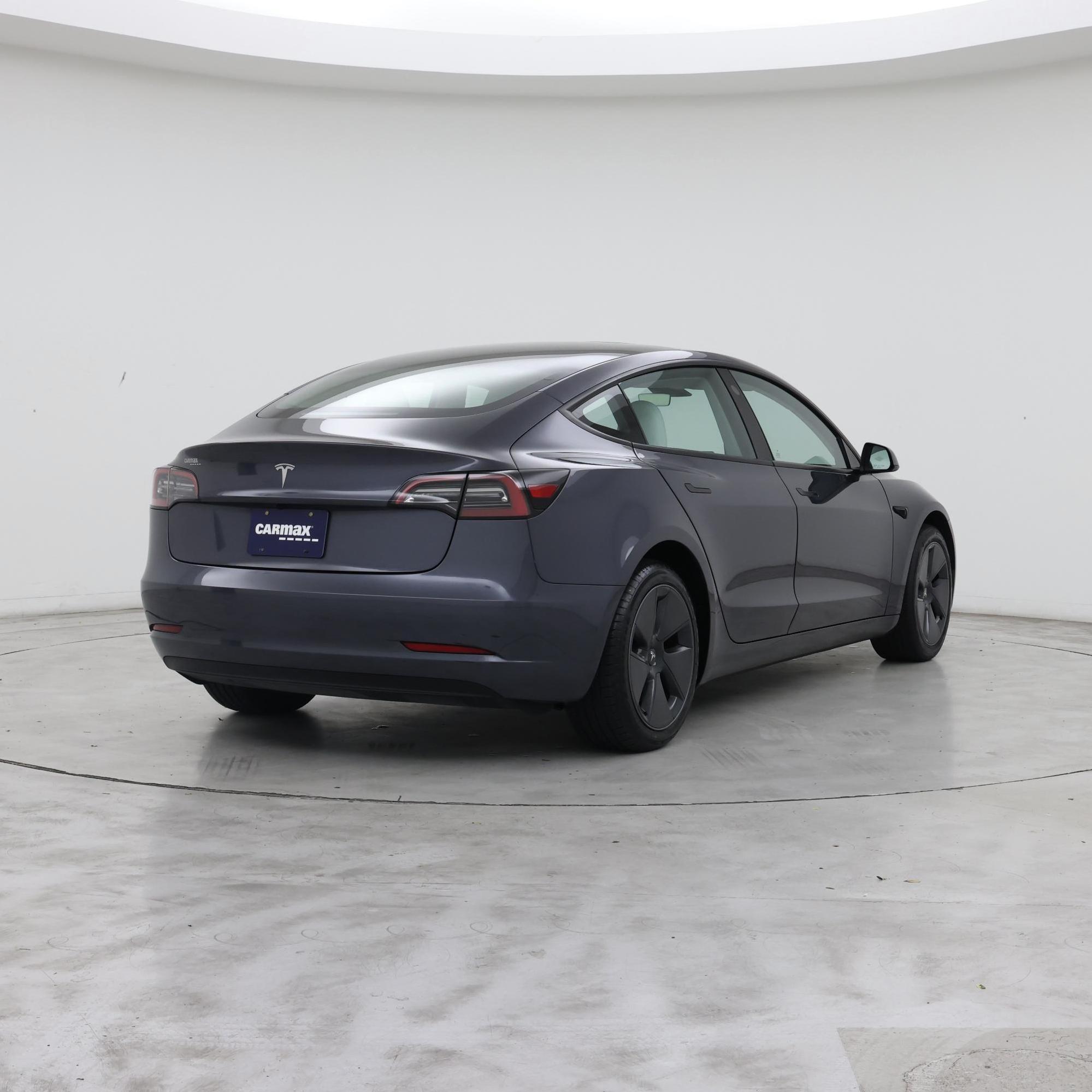 Thumbnail: 2023 Tesla Model 3 - 8