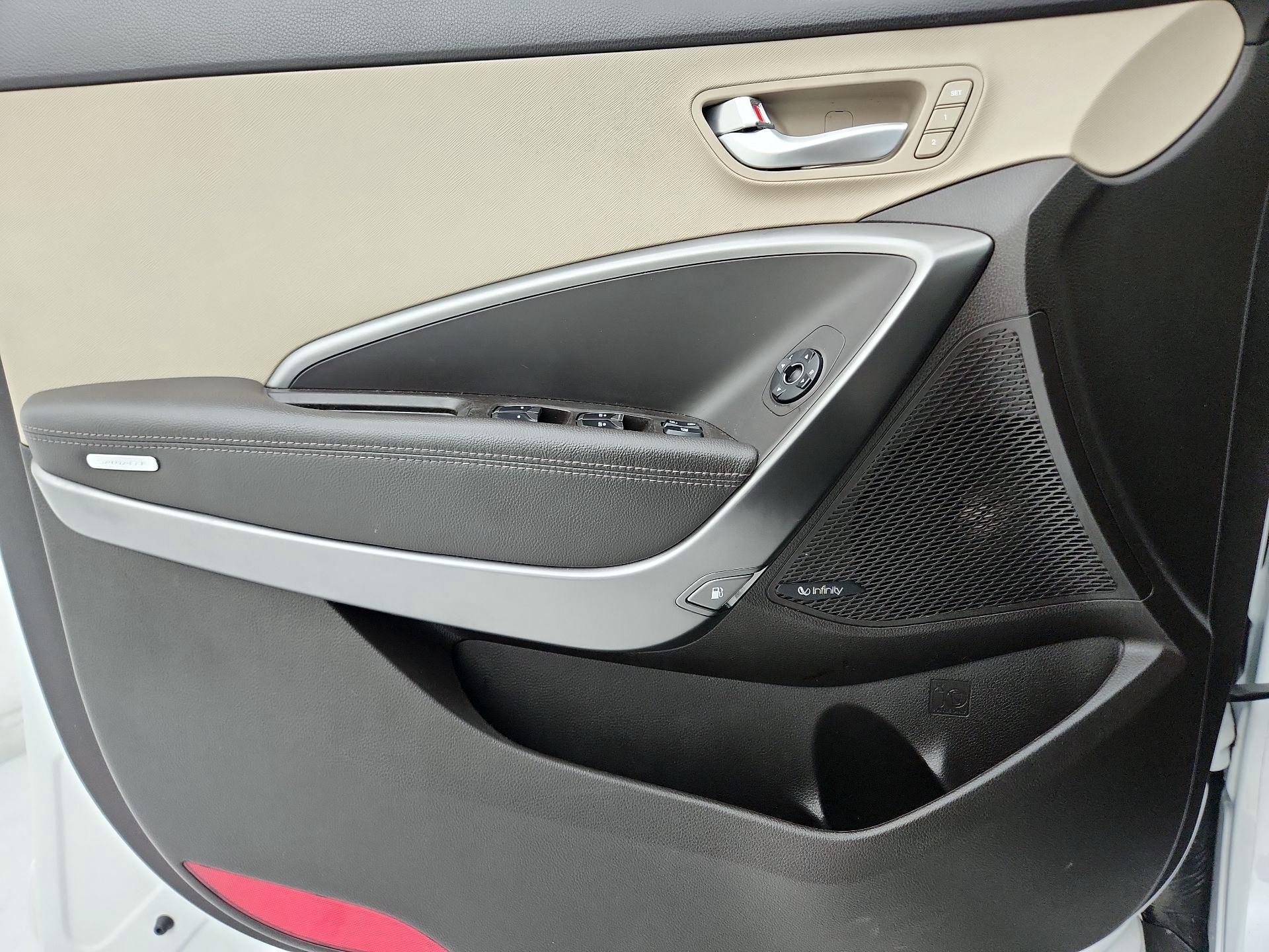 Thumbnail: 2018 Hyundai Santa Fe - 12