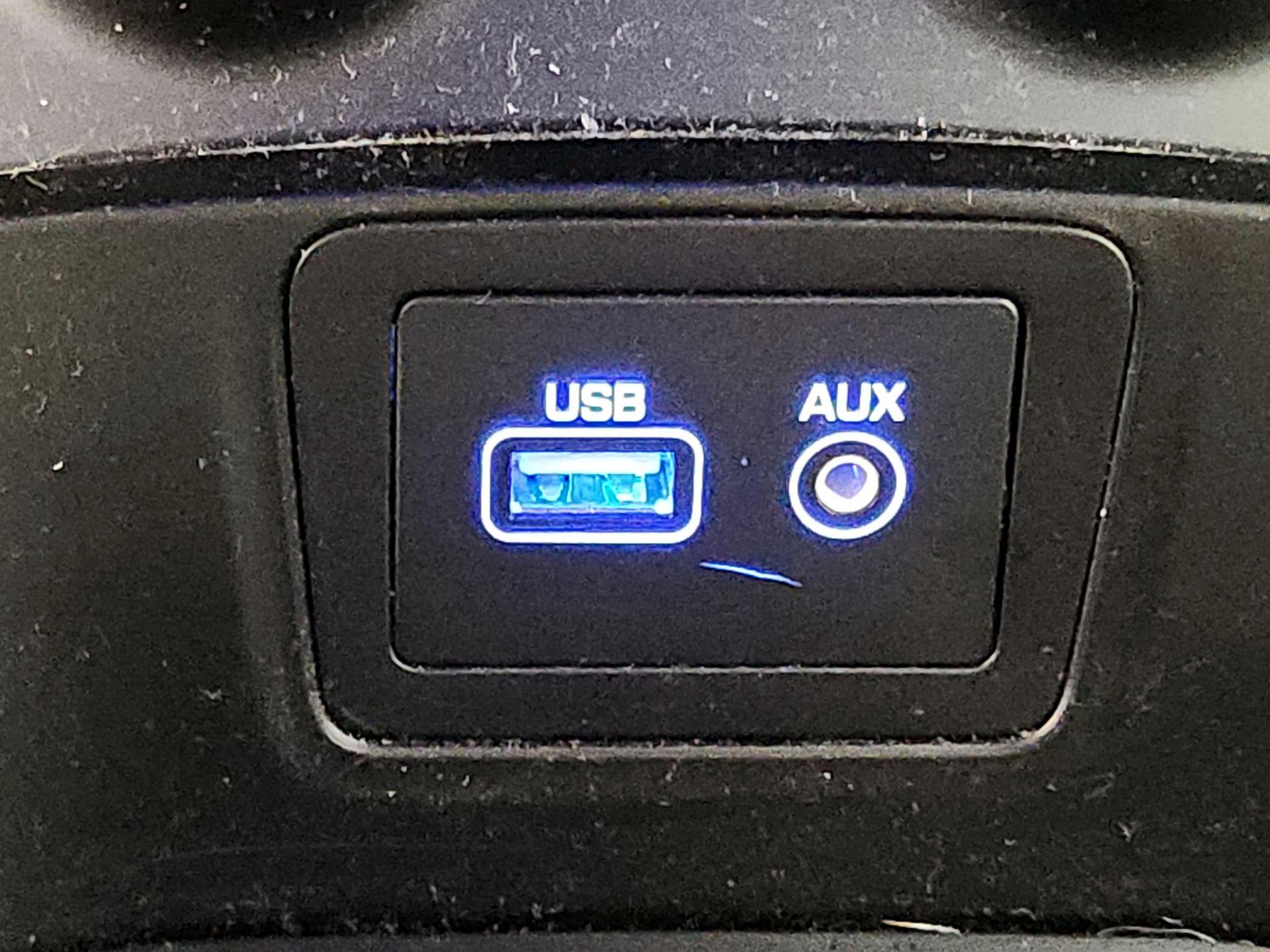 Thumbnail: 2018 Hyundai Santa Fe - 19