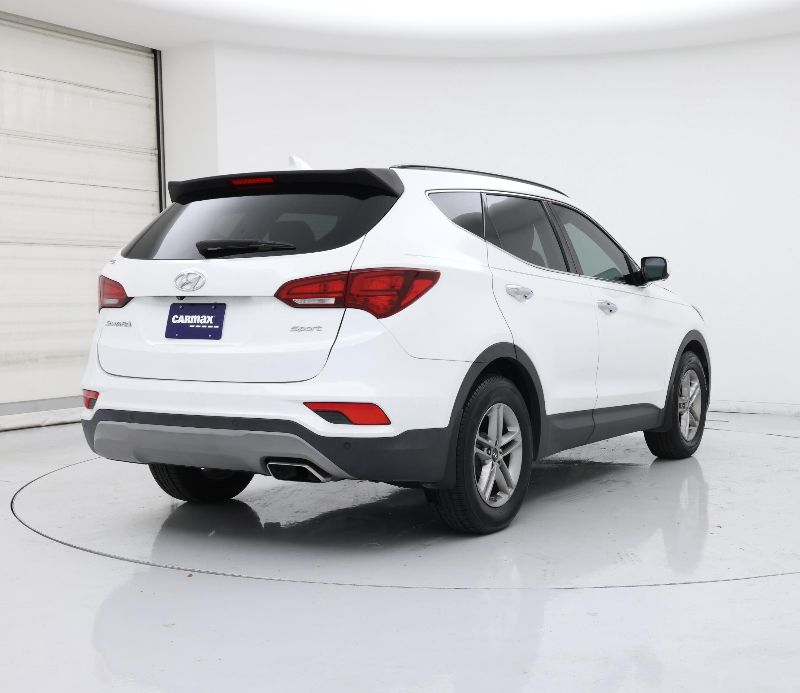 Thumbnail: 2018 Hyundai Santa Fe - 8