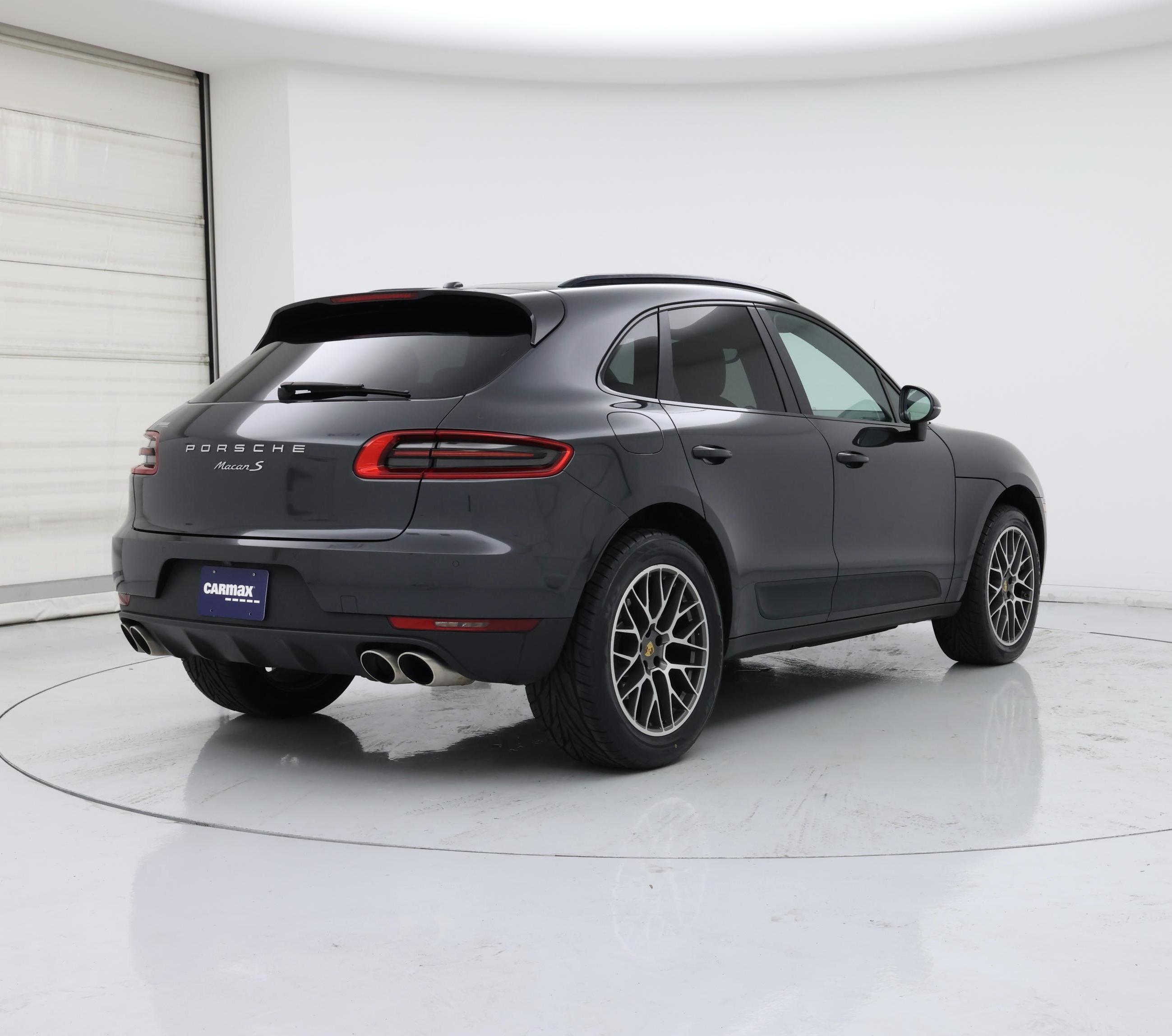 Thumbnail: 2018 Porsche Macan - 8