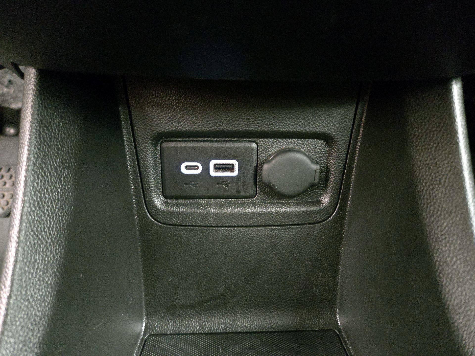 Thumbnail: 2022 Chevrolet Spark - 18