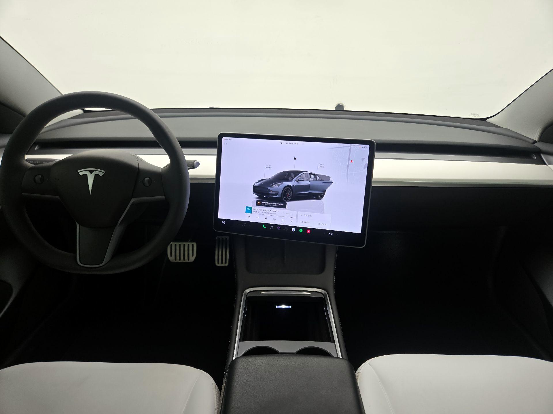 Thumbnail: 2023 Tesla Model 3 - 9