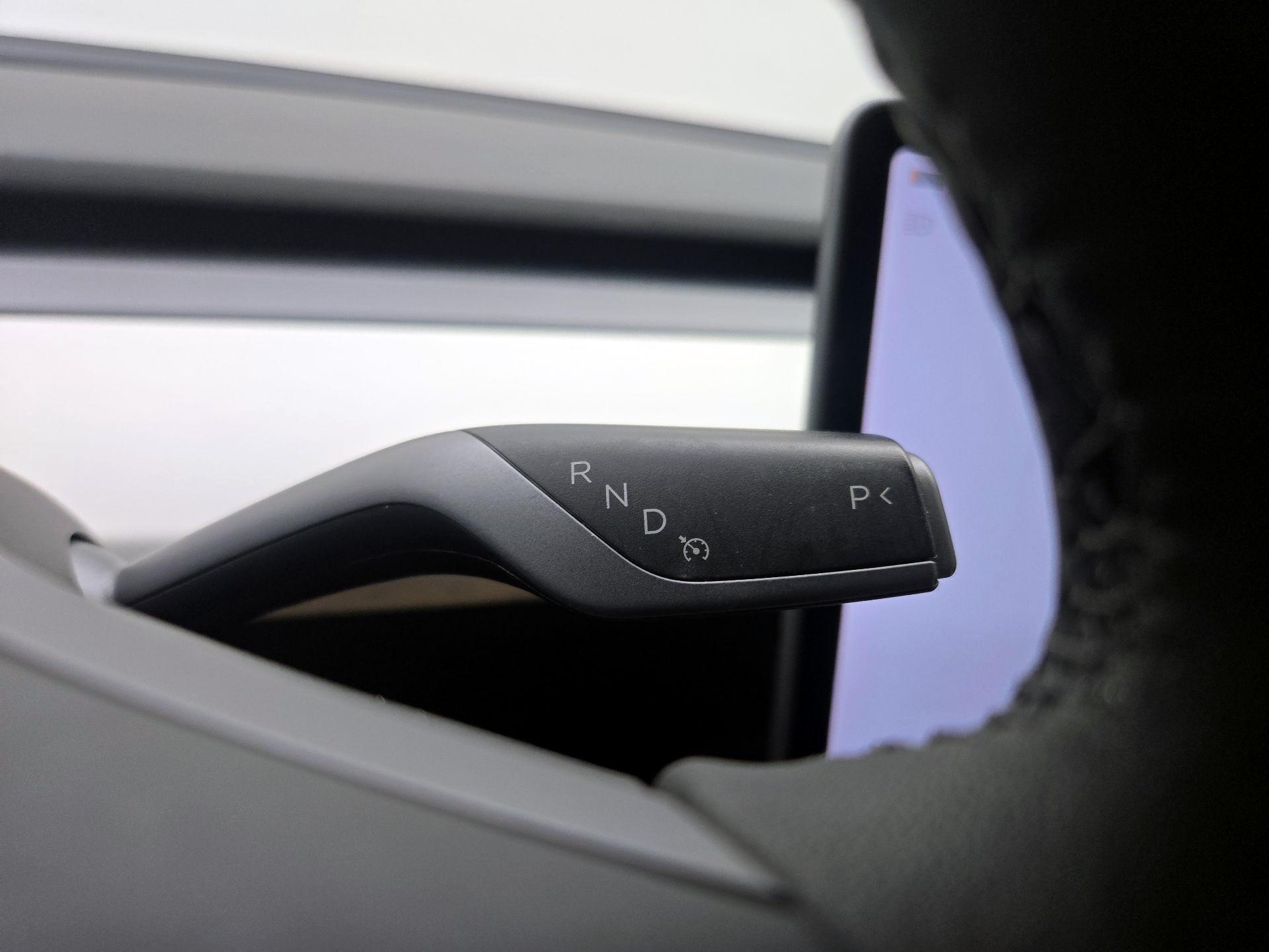 Thumbnail: 2023 Tesla Model 3 - 17