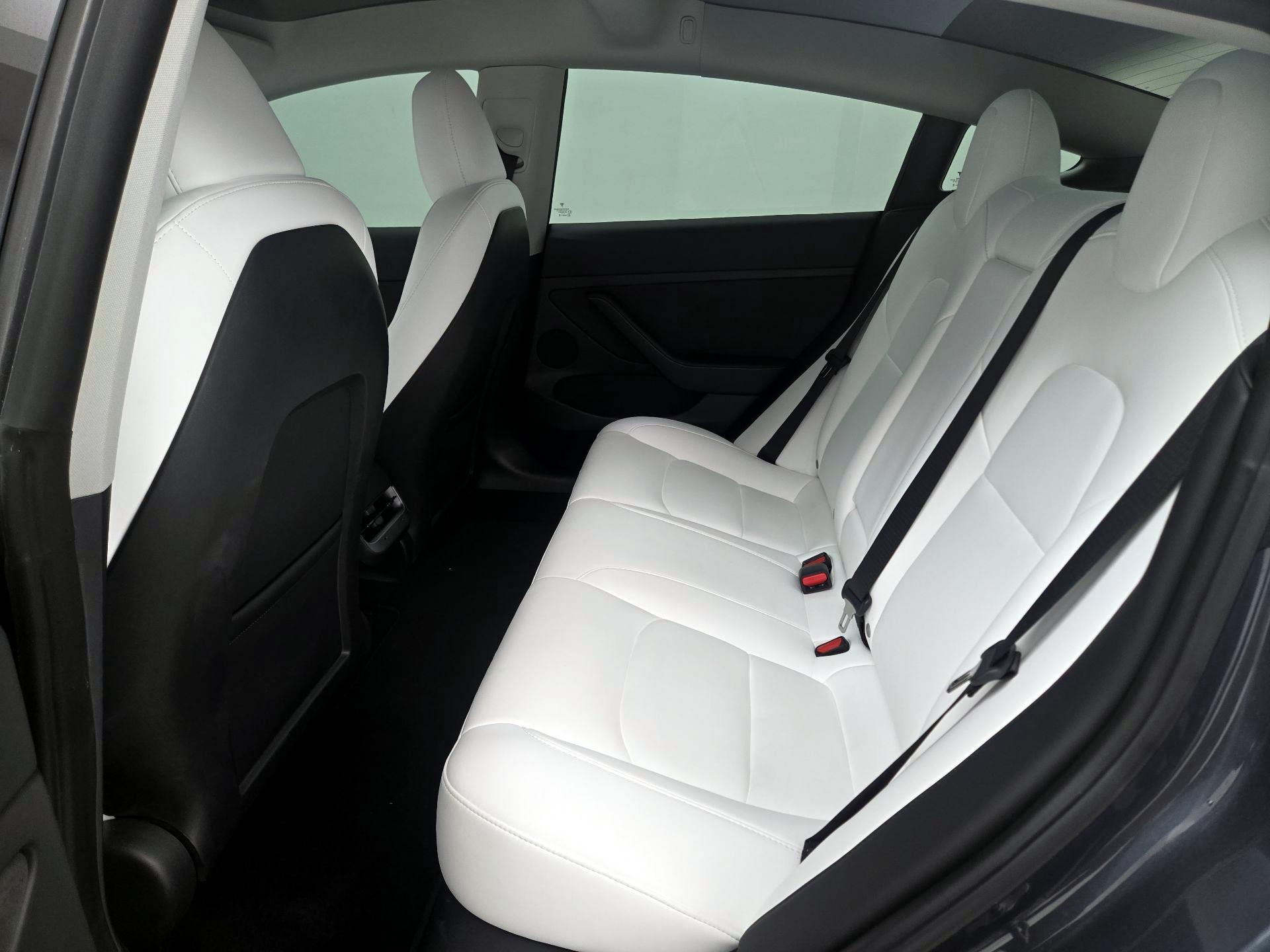 Thumbnail: 2023 Tesla Model 3 - 20