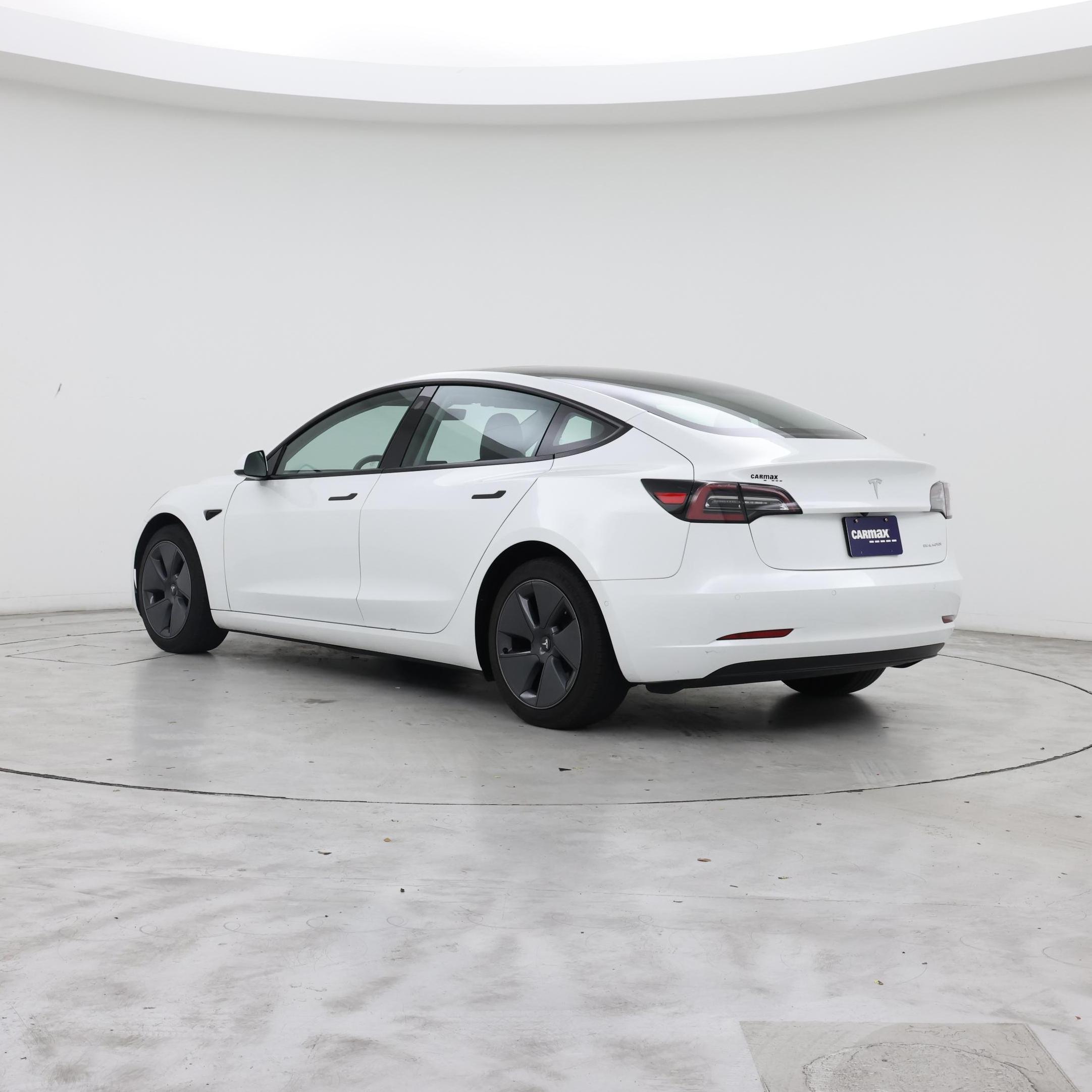 Thumbnail: 2022 Tesla Model 3 - 2