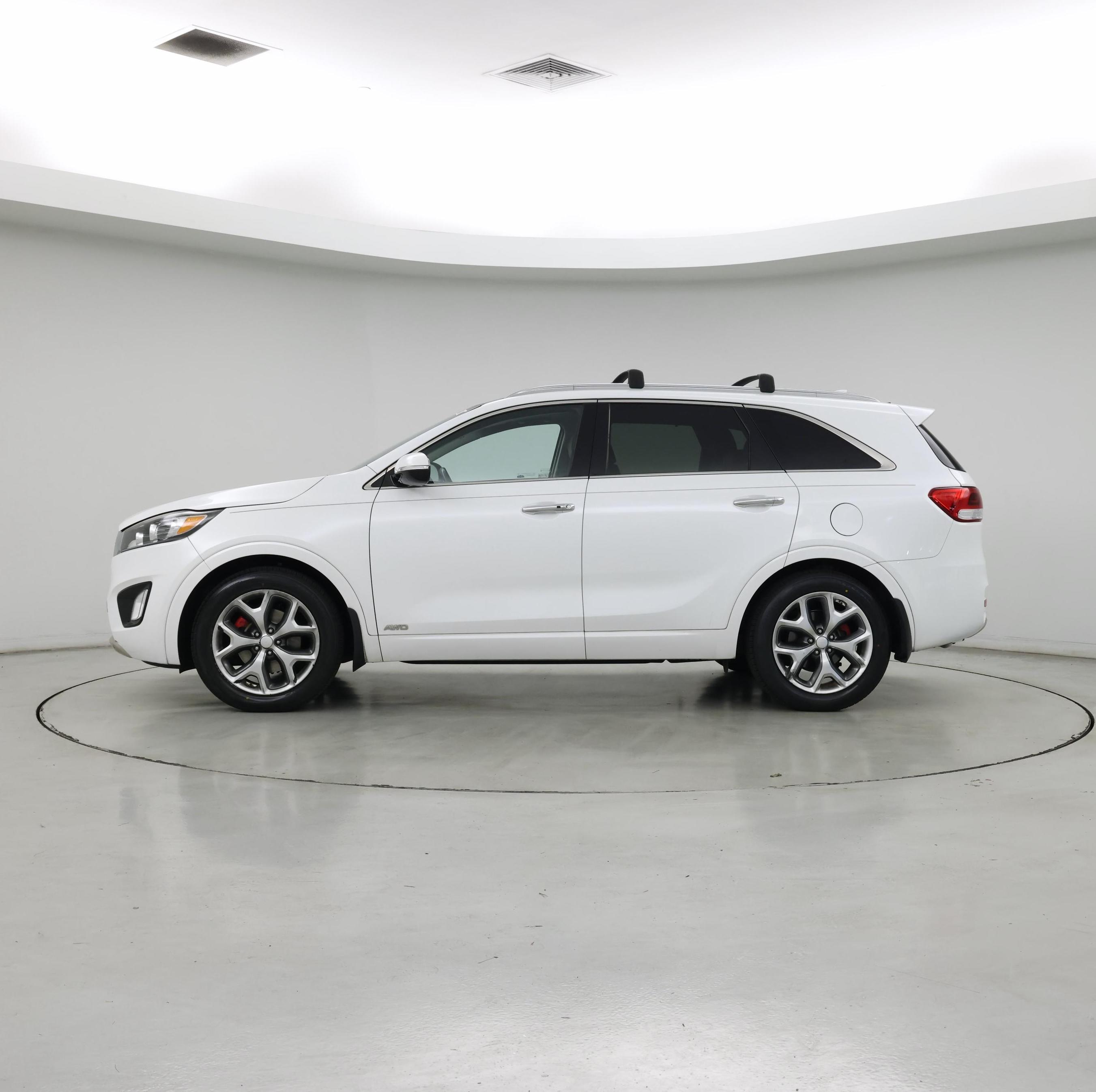 Thumbnail: 2018 Kia Sorento - 3